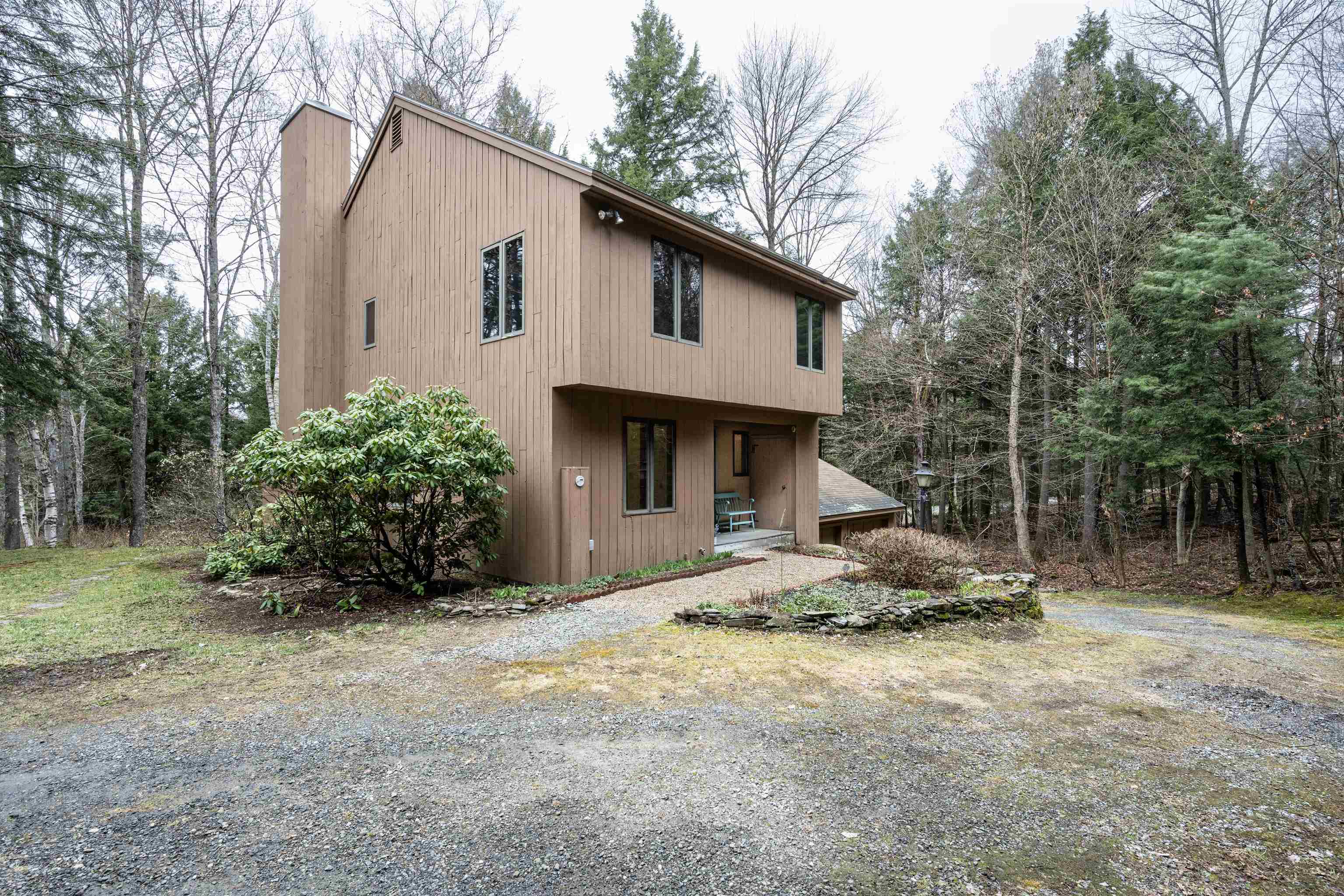 Village of Quechee in Town of Hartford VT  05059 Home for sale $List Price is $475,000