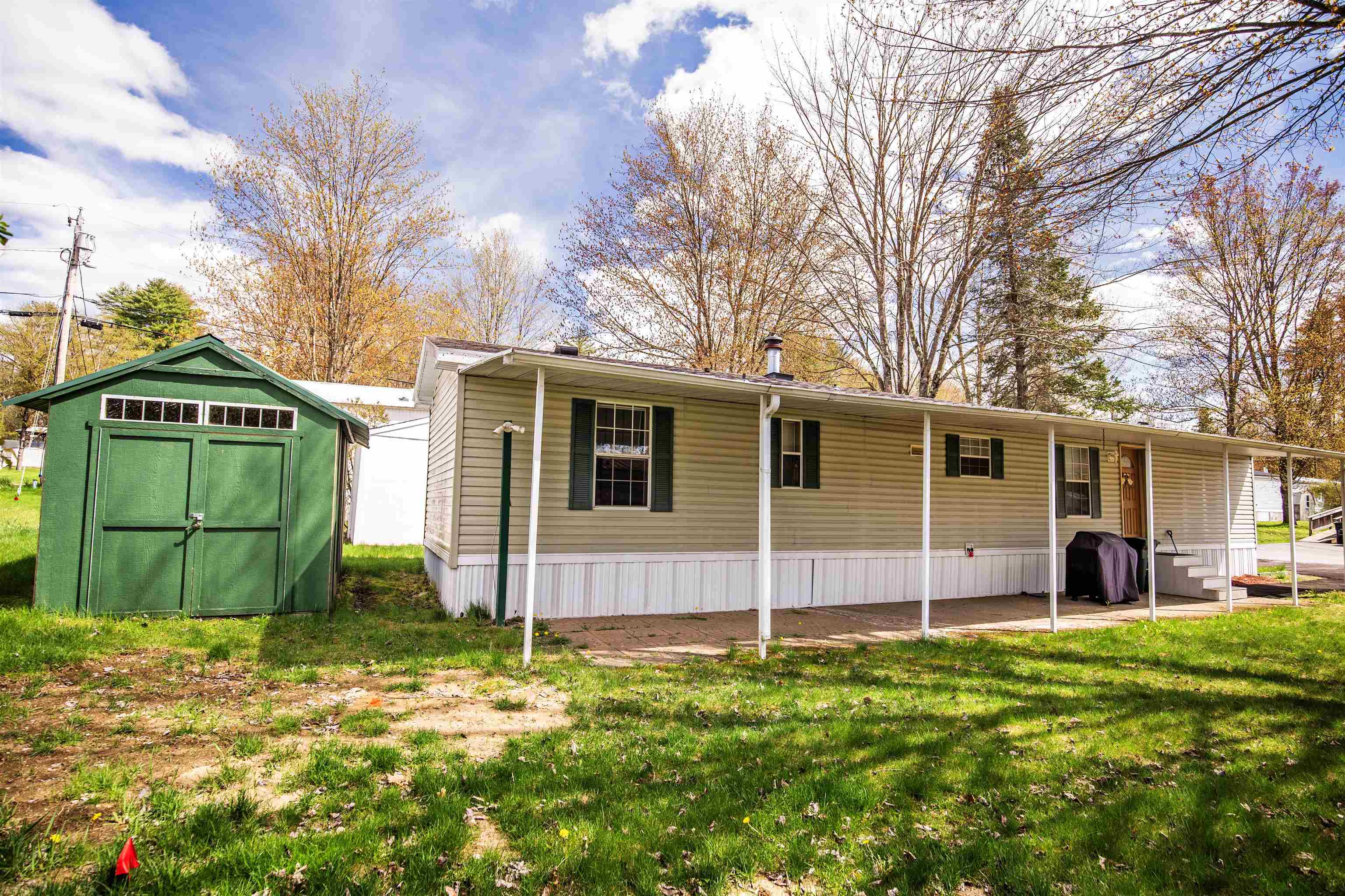 CHARLESTOWN NH Mobile_Home for sale $$74,900 | $89 per sq.ft.