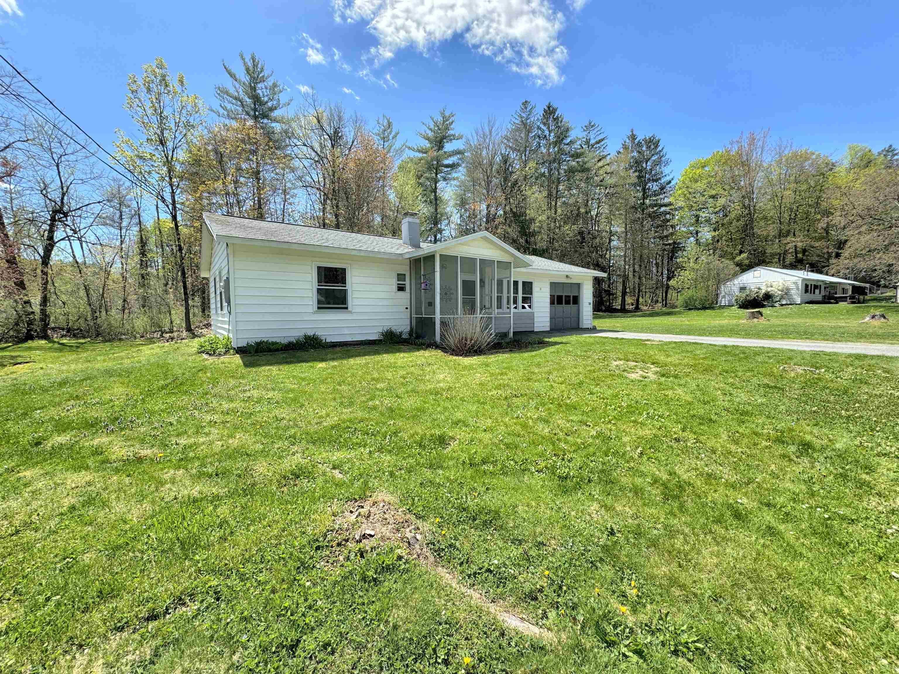 CLAREMONT NH Home for sale $$245,000 | $265 per sq.ft.