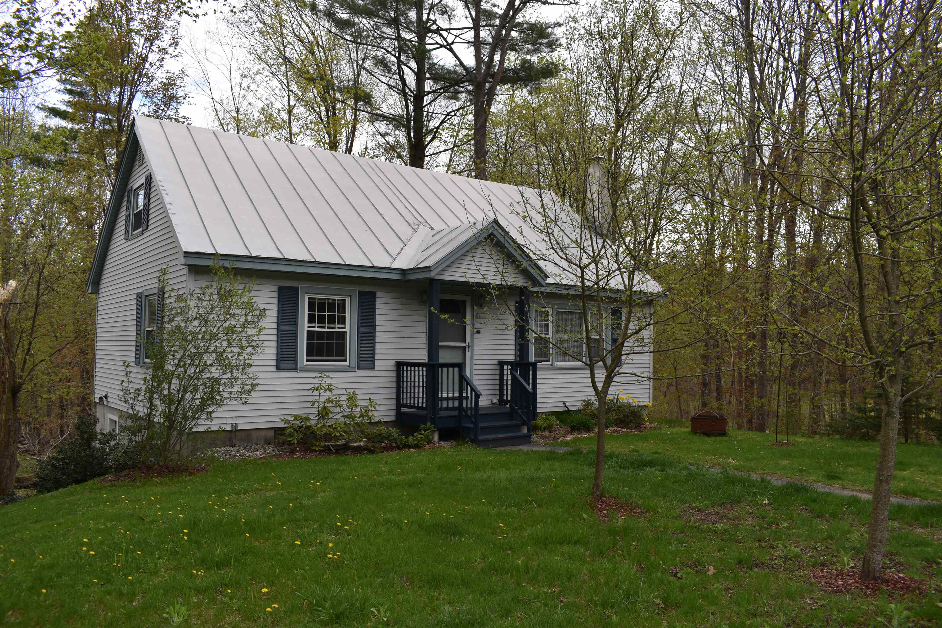 ENFIELD NH Home for sale $$365,000 | $262 per sq.ft.