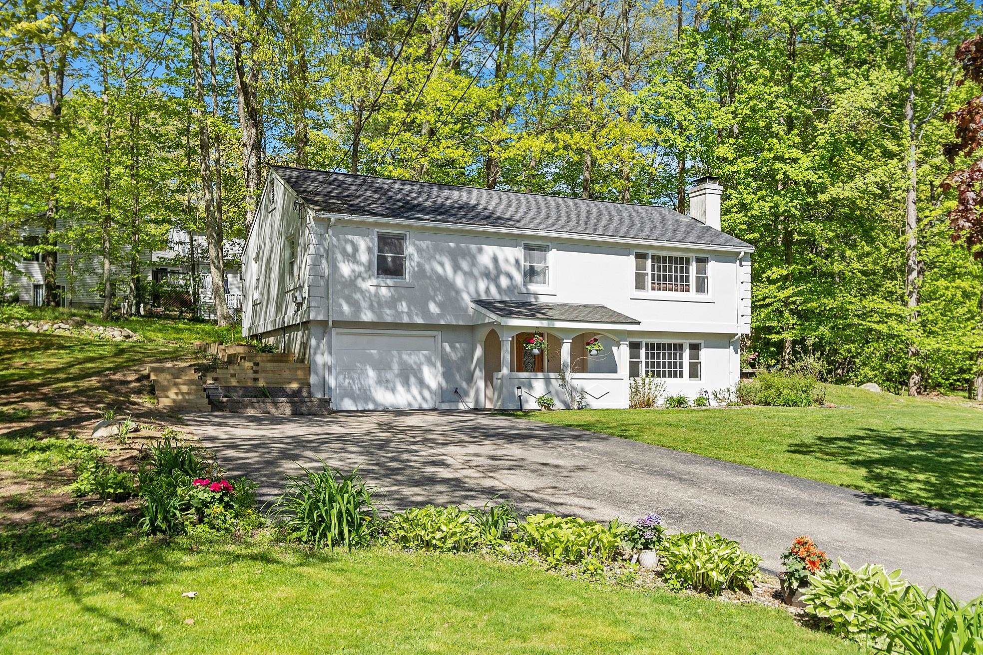 Photo of 124 Summer Street Milford NH 03055