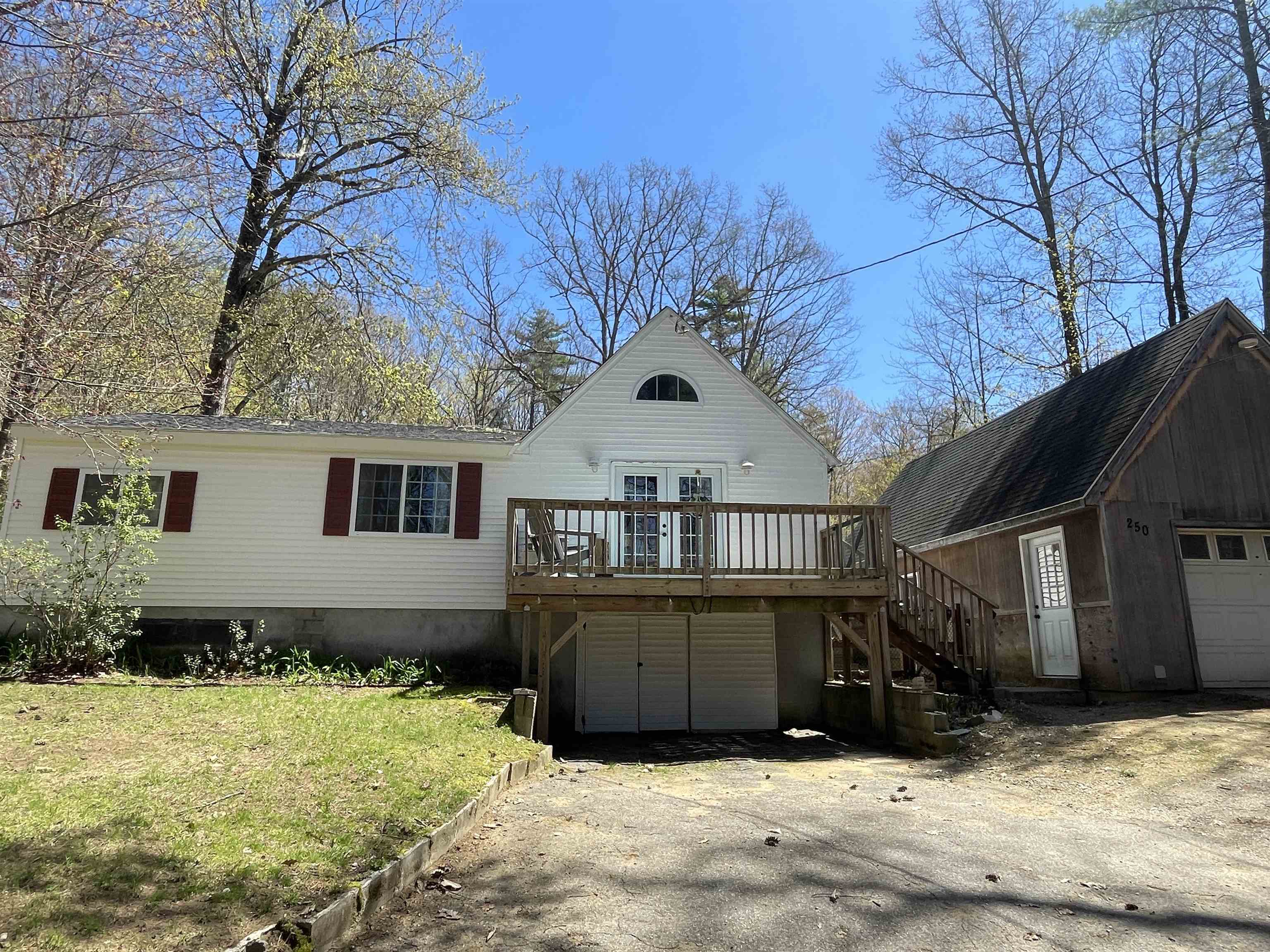 Photo of 250 Oak Hill Road Northfield NH 03276
