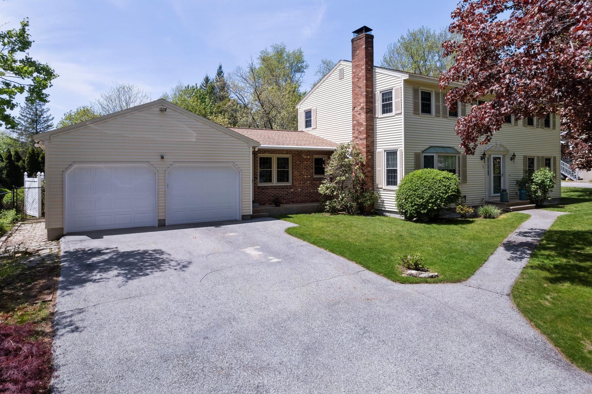 22 WOODCREST COURT Manchester NH 03109 PrimeMLS