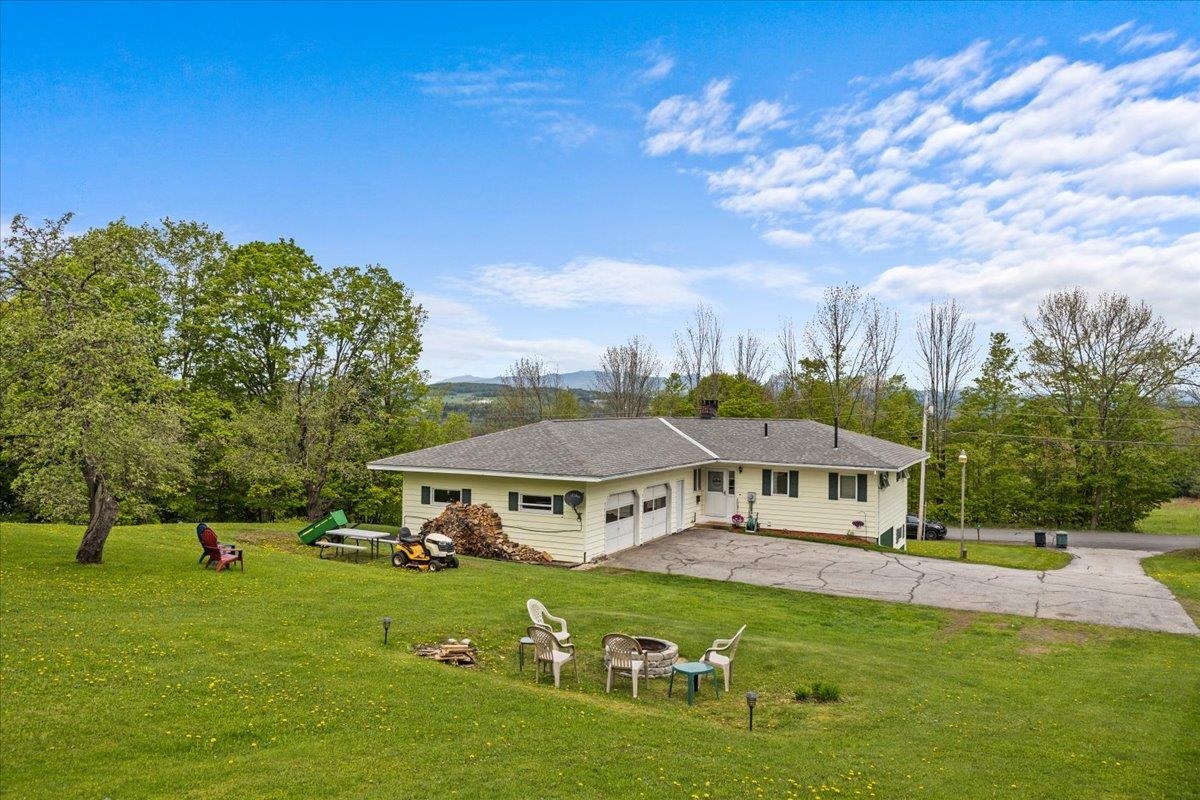116 Orchard Terrace Barre Town, VT |  Photo