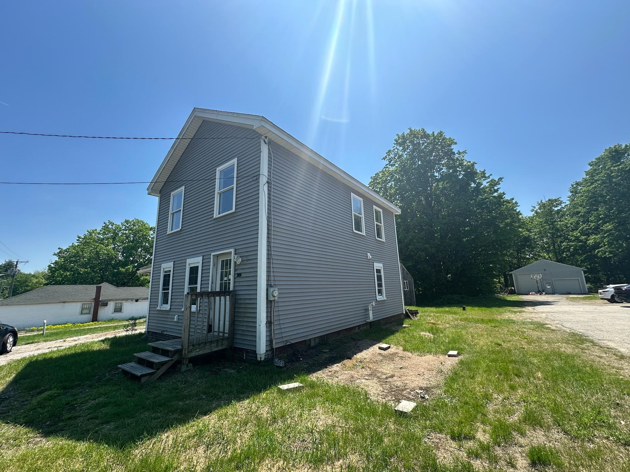 Photo of 319 Main Street Fremont NH 03044