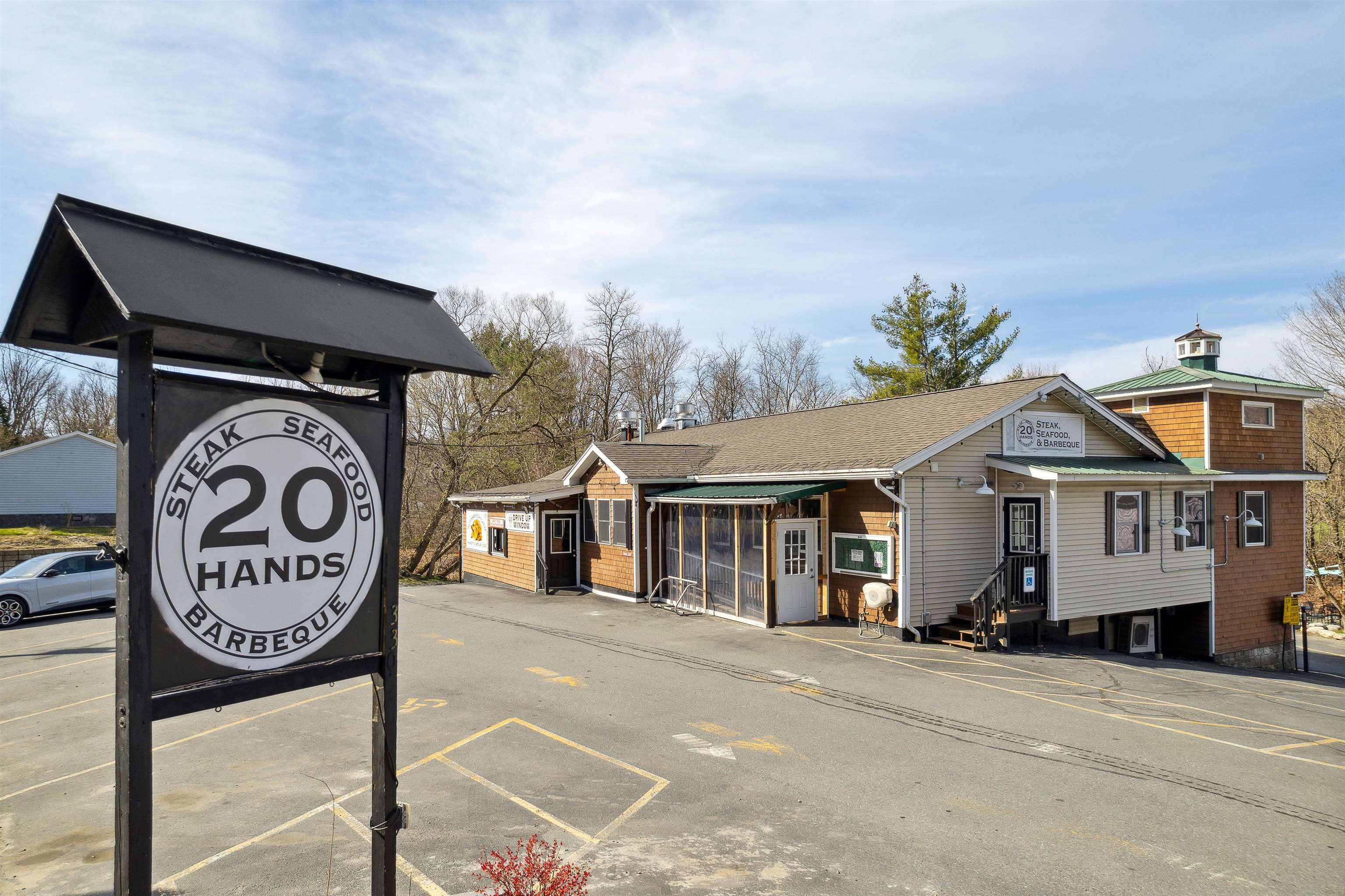 ENFIELD NH Commercial Property for sale $$1,400,000 | $281 per sq.ft.