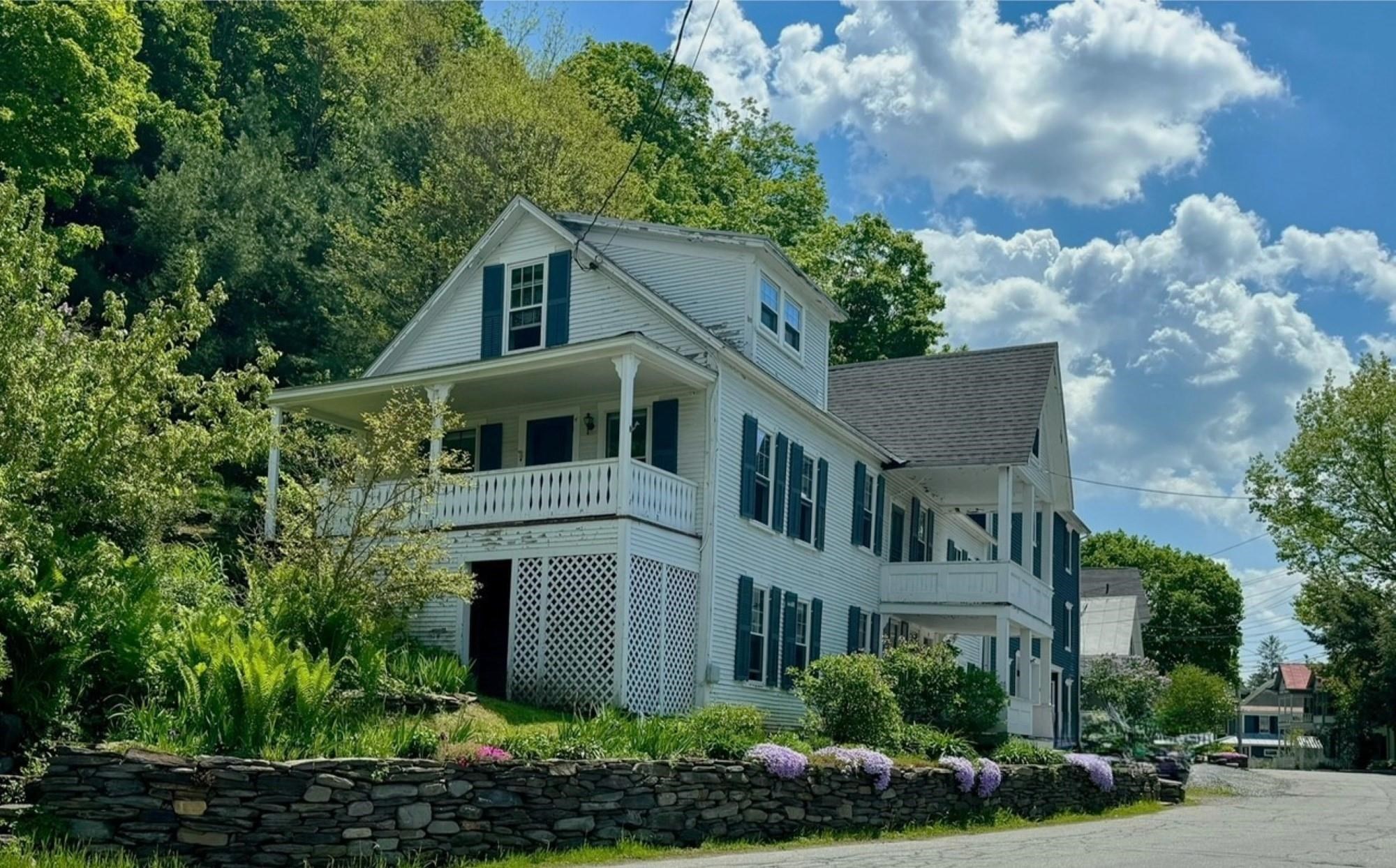WOODSTOCK VT Home for sale $$650,000 | $217 per sq.ft.