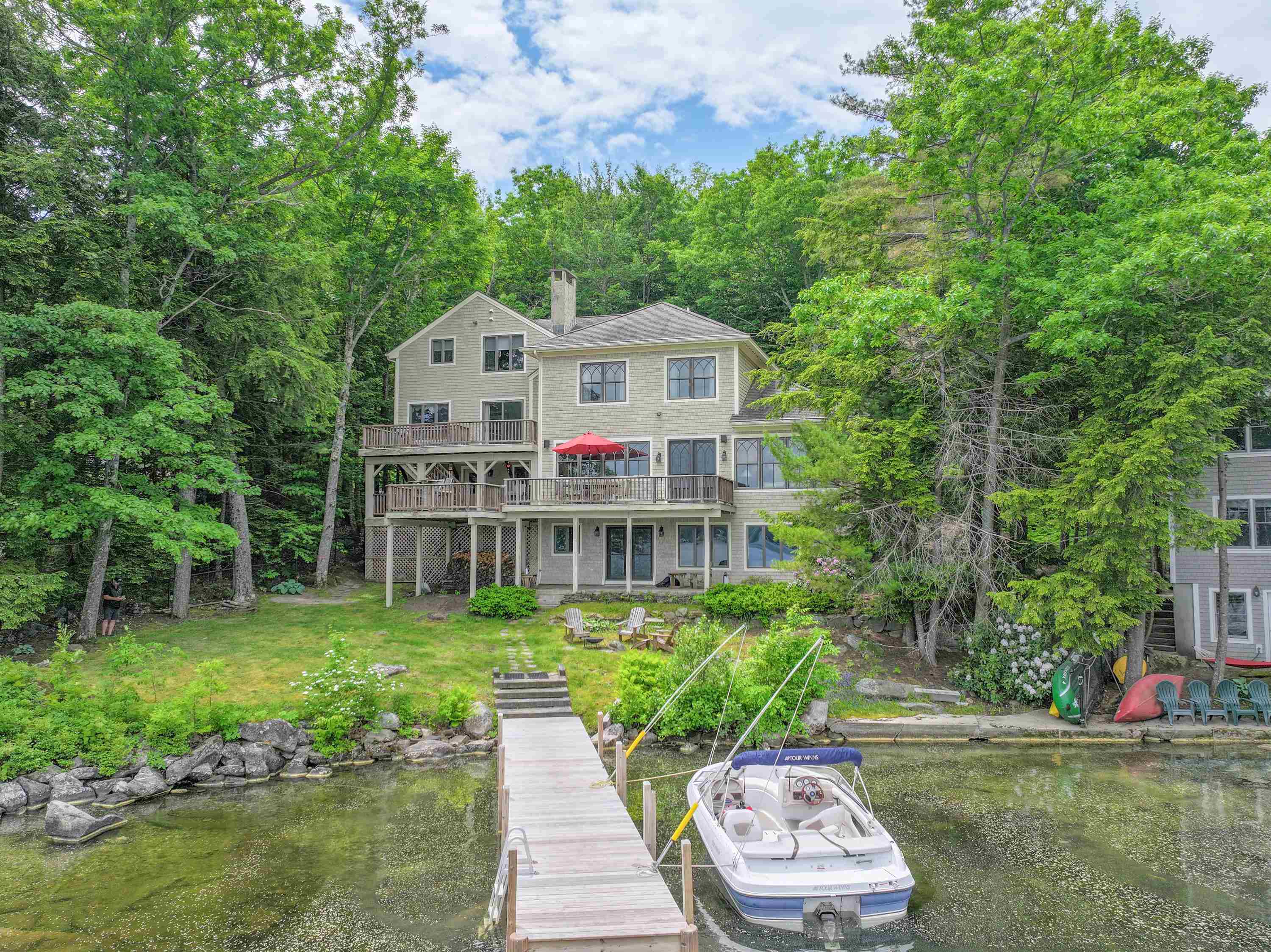 78 Street Sunapee NH 03782 2.5 Story Single Family Home Price