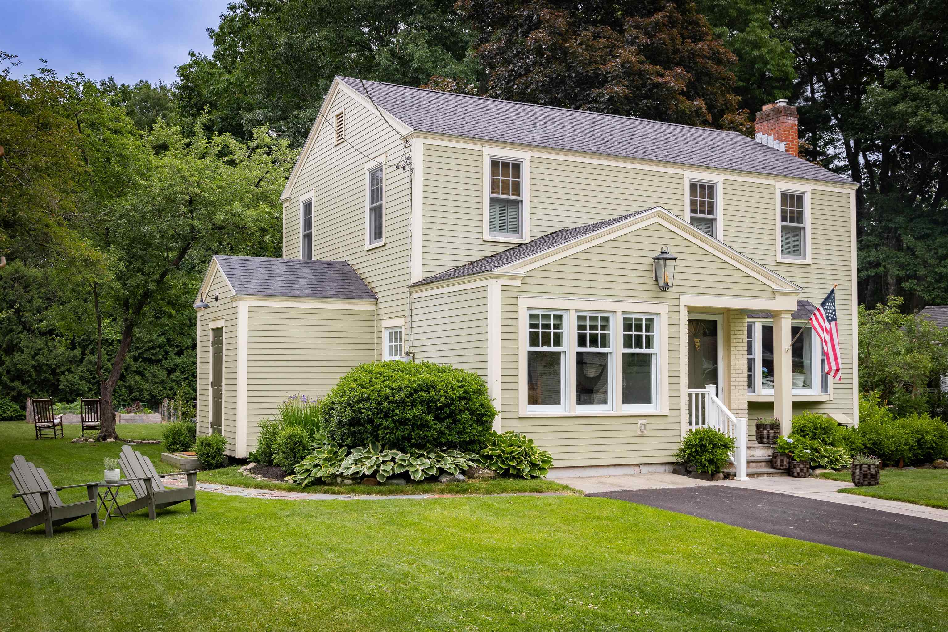 26 VICTORIA DRIVE, SOUTH BURLINGTON, VT 05403 Nancy Jenkins Real Estate