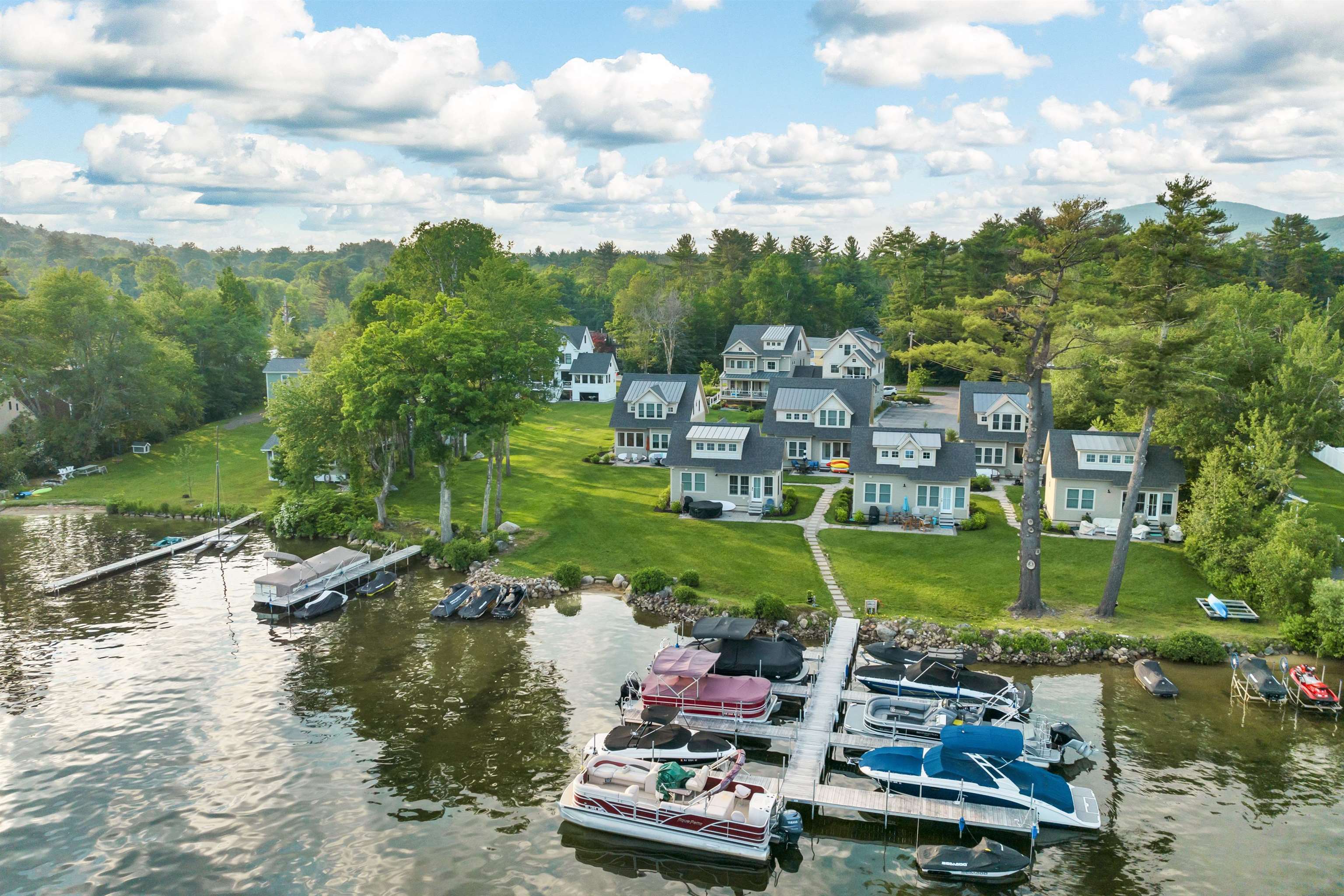 MLS 5001903: 14 Lake Shore Drive, Moultonborough NH