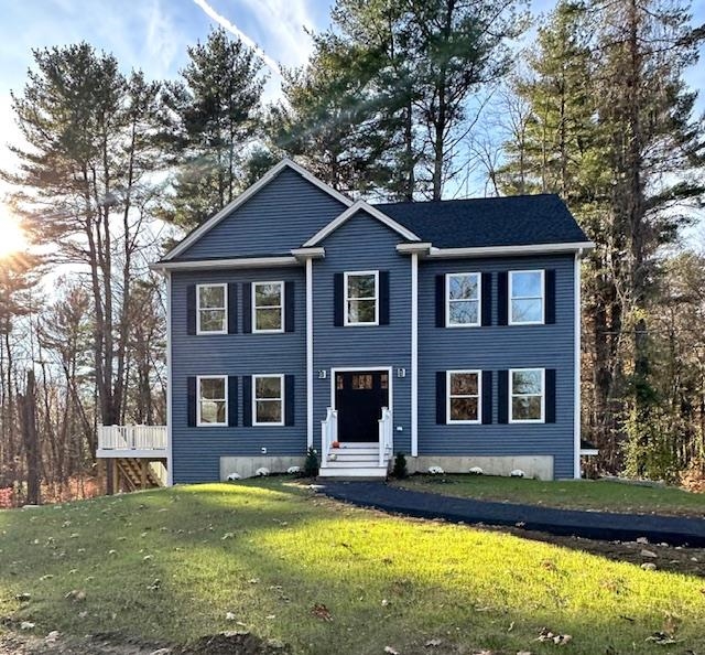 Photo of 15 Dianna Road Londonderry NH 03053