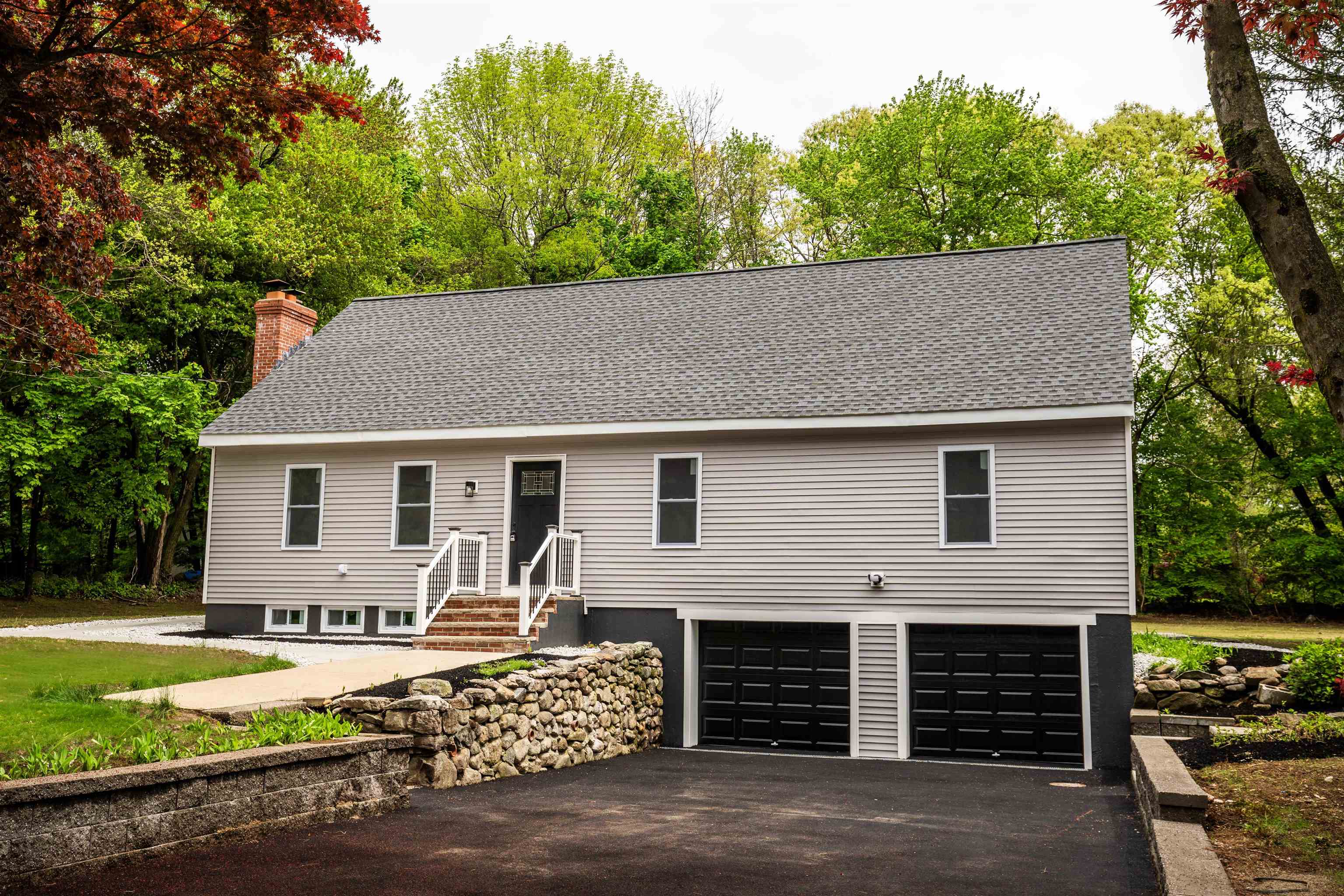 Photo of 7 Lantern Lane Chelmsford MA 01824