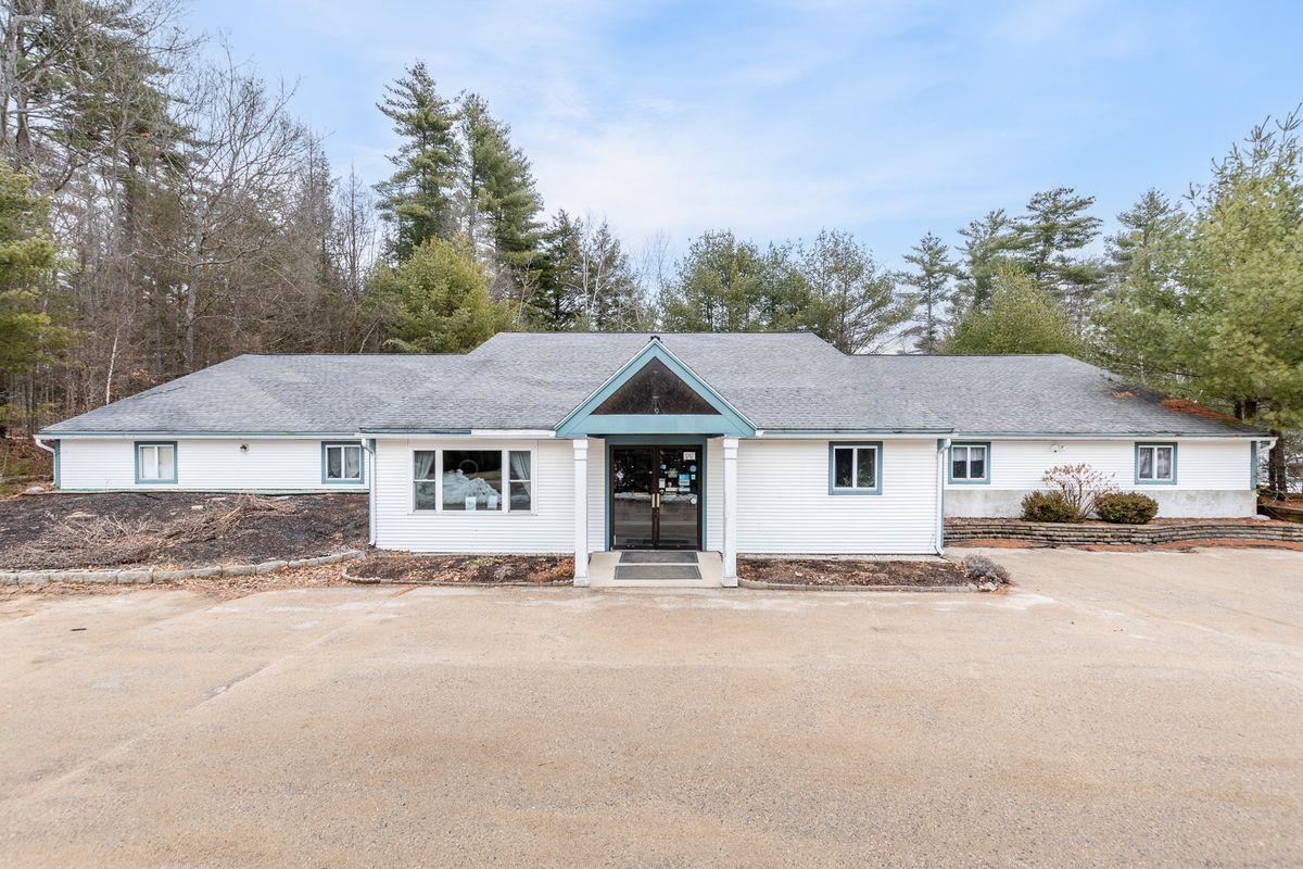 Conway NH Commercial Property for sale $649,000 $132 per sq.ft.