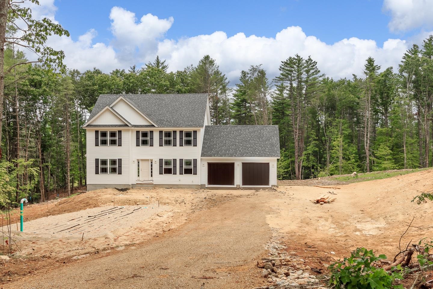 Photo of 176 Grapevine Road Dunbarton NH 03046