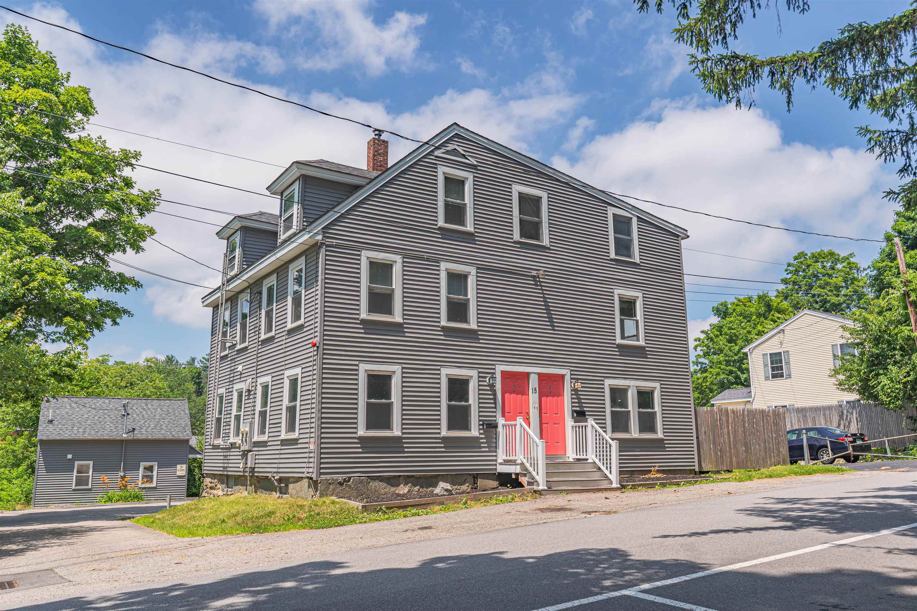 Photo of 15-17 Schoolhouse Lane Durham NH 03824