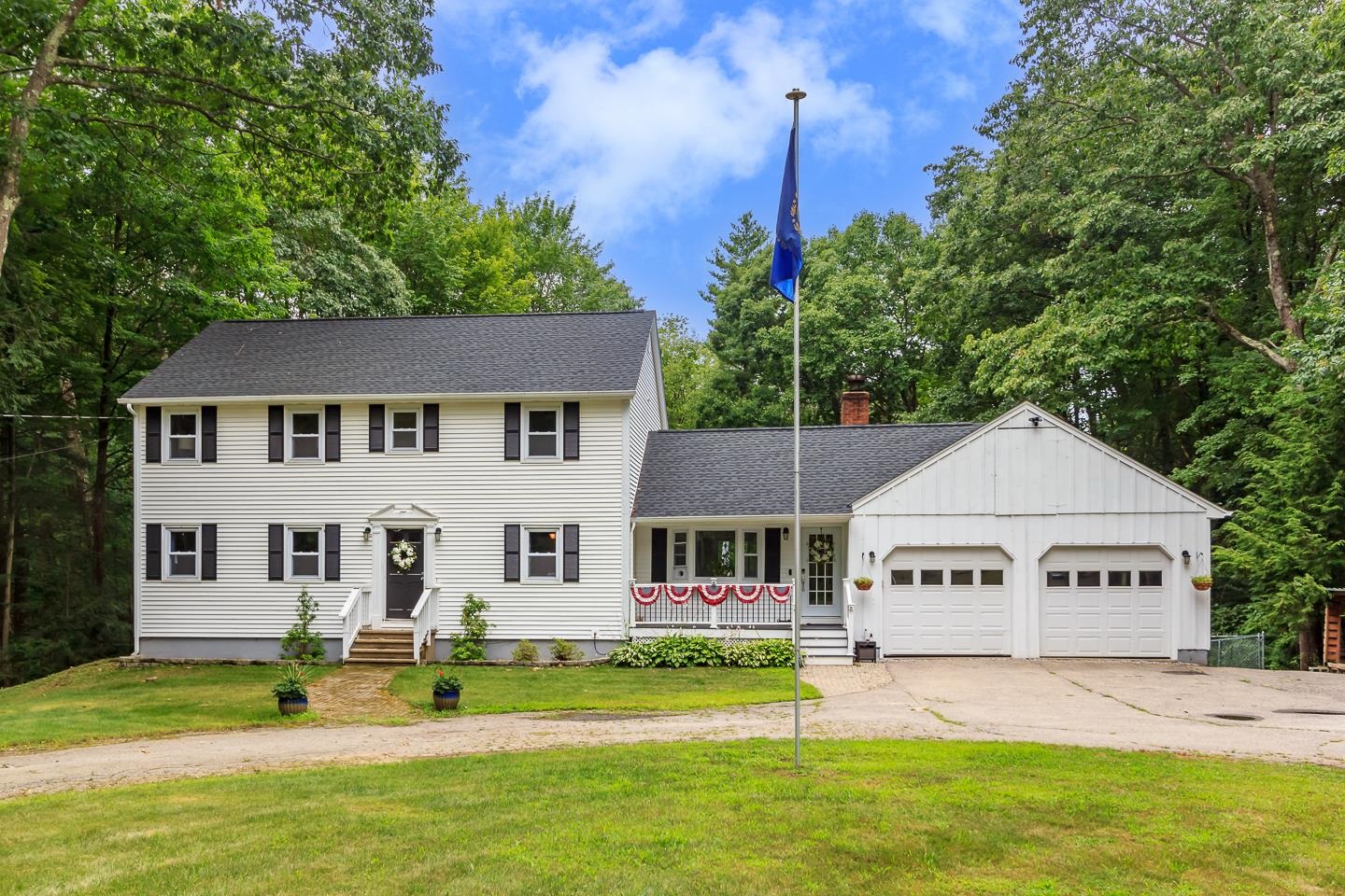 Photo of 387 Osgood Road Milford NH 03055