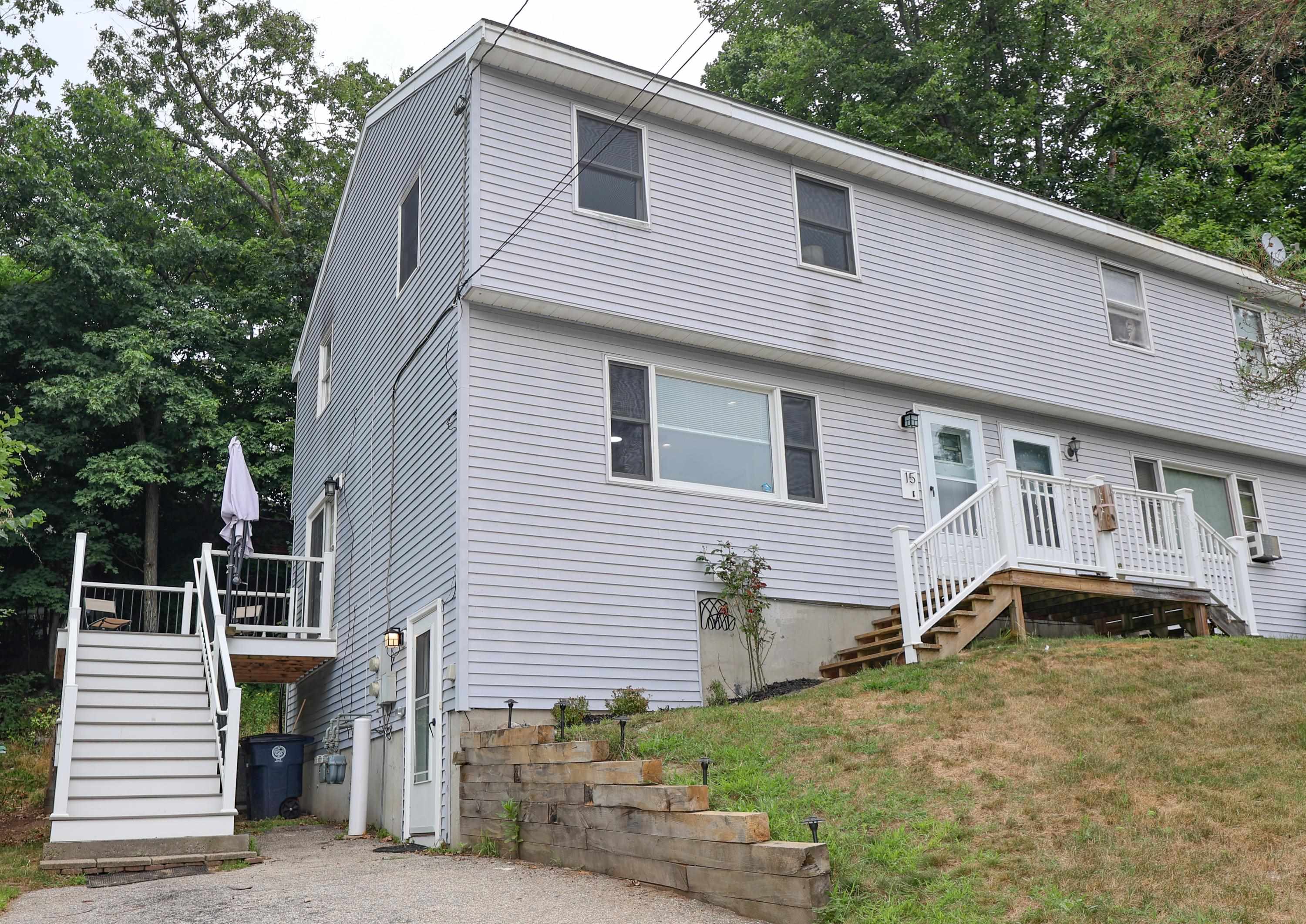 Photo of 15 Paxton Terrace Nashua NH 03064