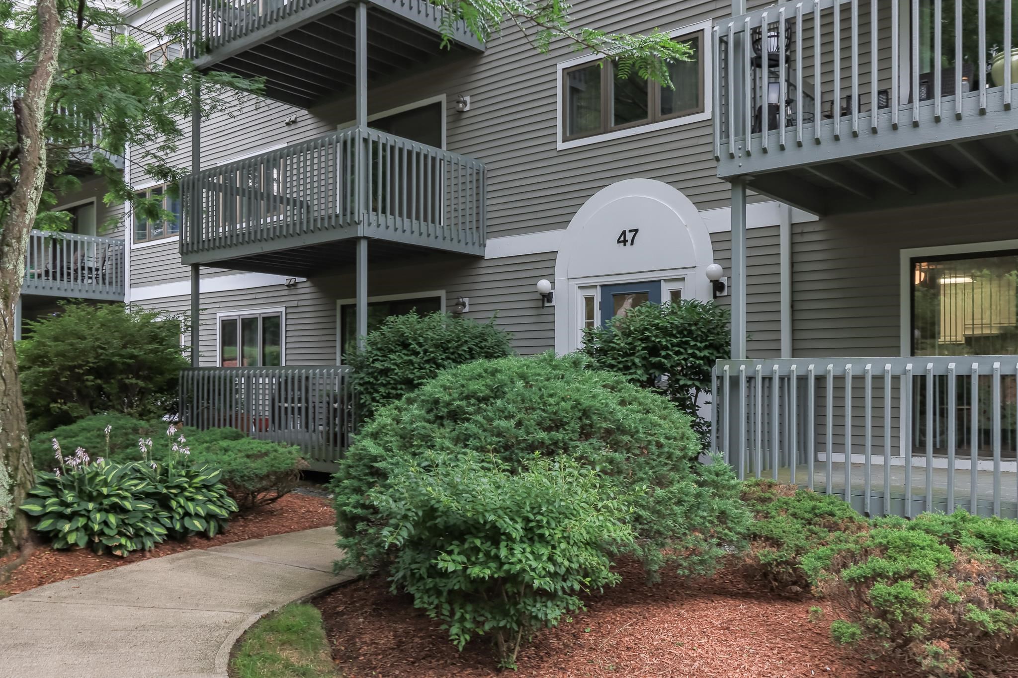 Photo of 47 Dogwood Drive Nashua NH 03062