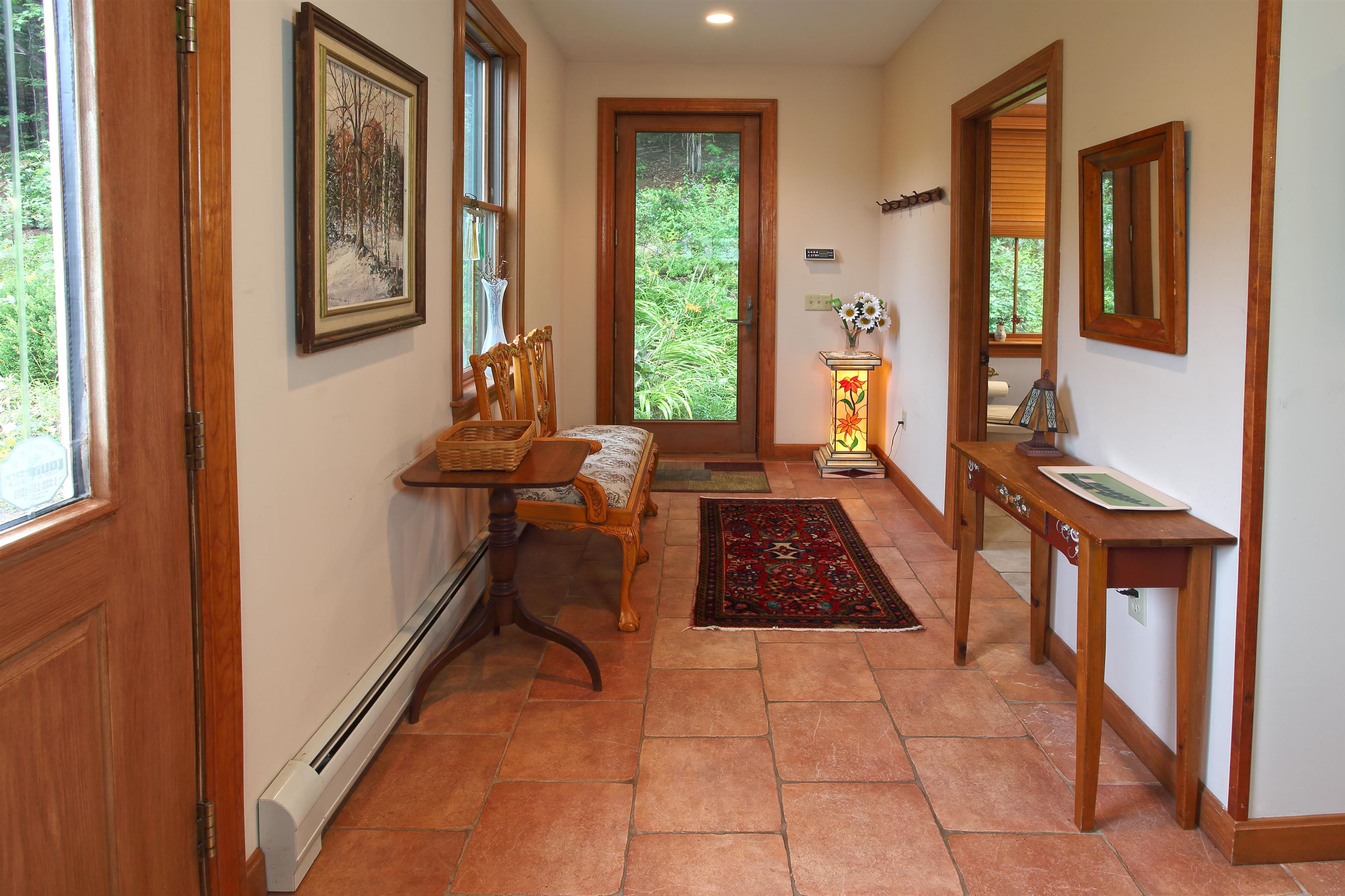 Entry/mudroom