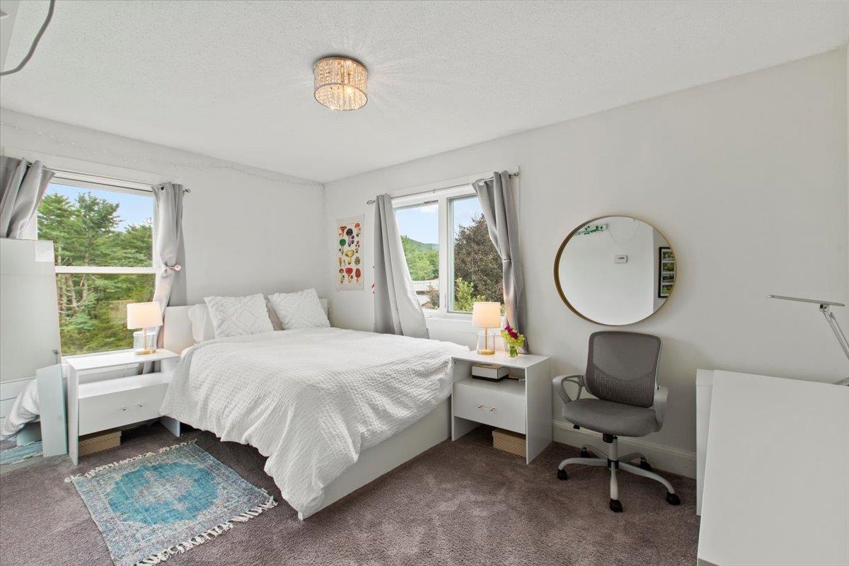 Upstairs bedroom 1