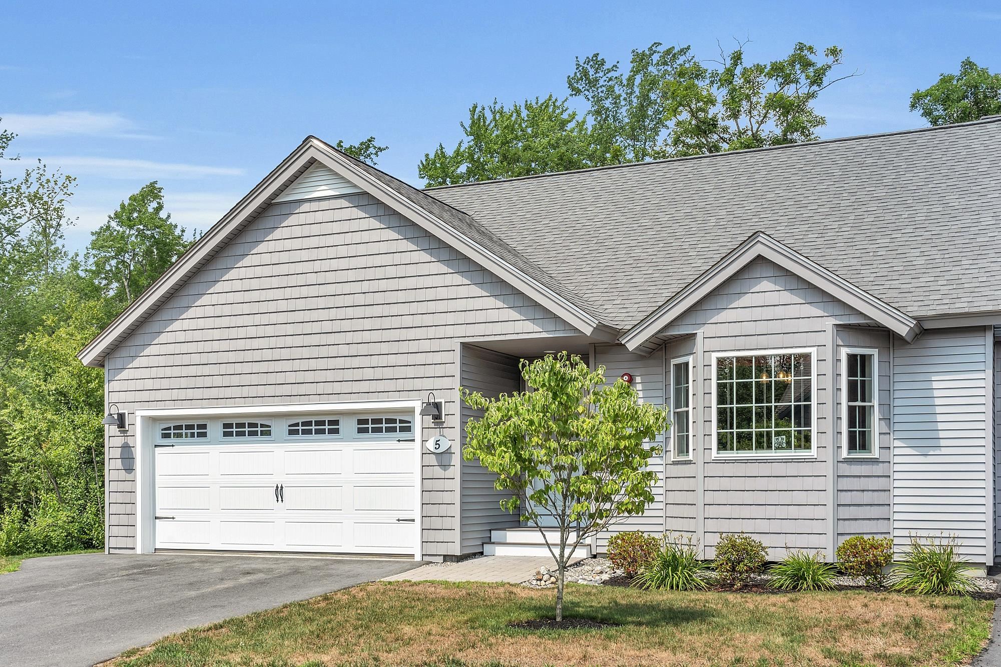 Photo of 5 Remington Drive Hampstead NH 03826