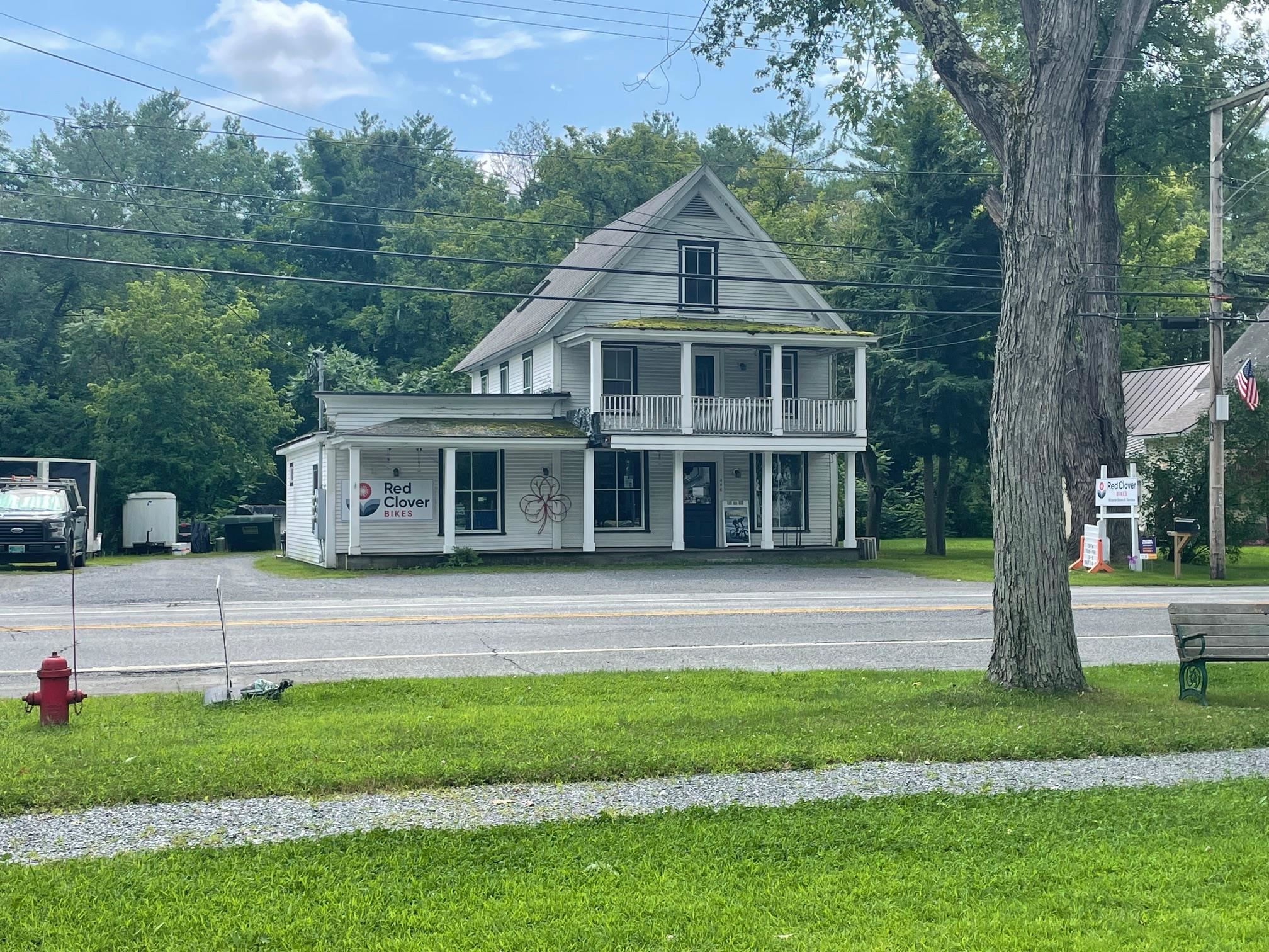 FAIRLEE VT Home for sale $$399,000 | $143 per sq.ft.