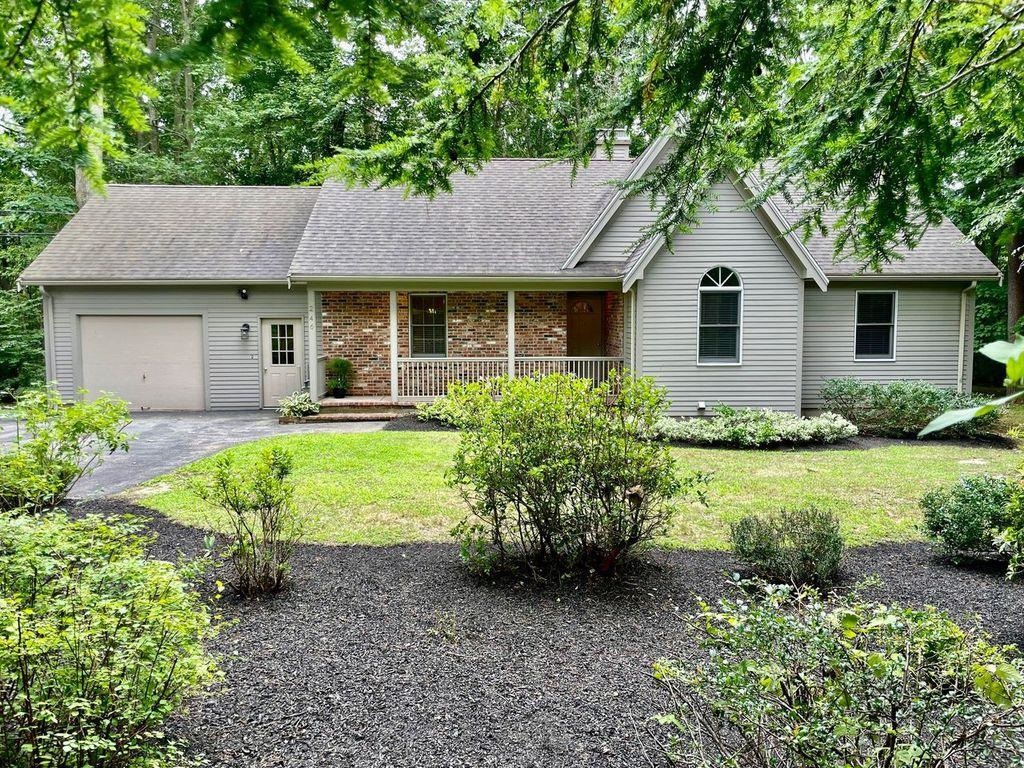 Photo of 246 Exeter Road Hampton NH 03842