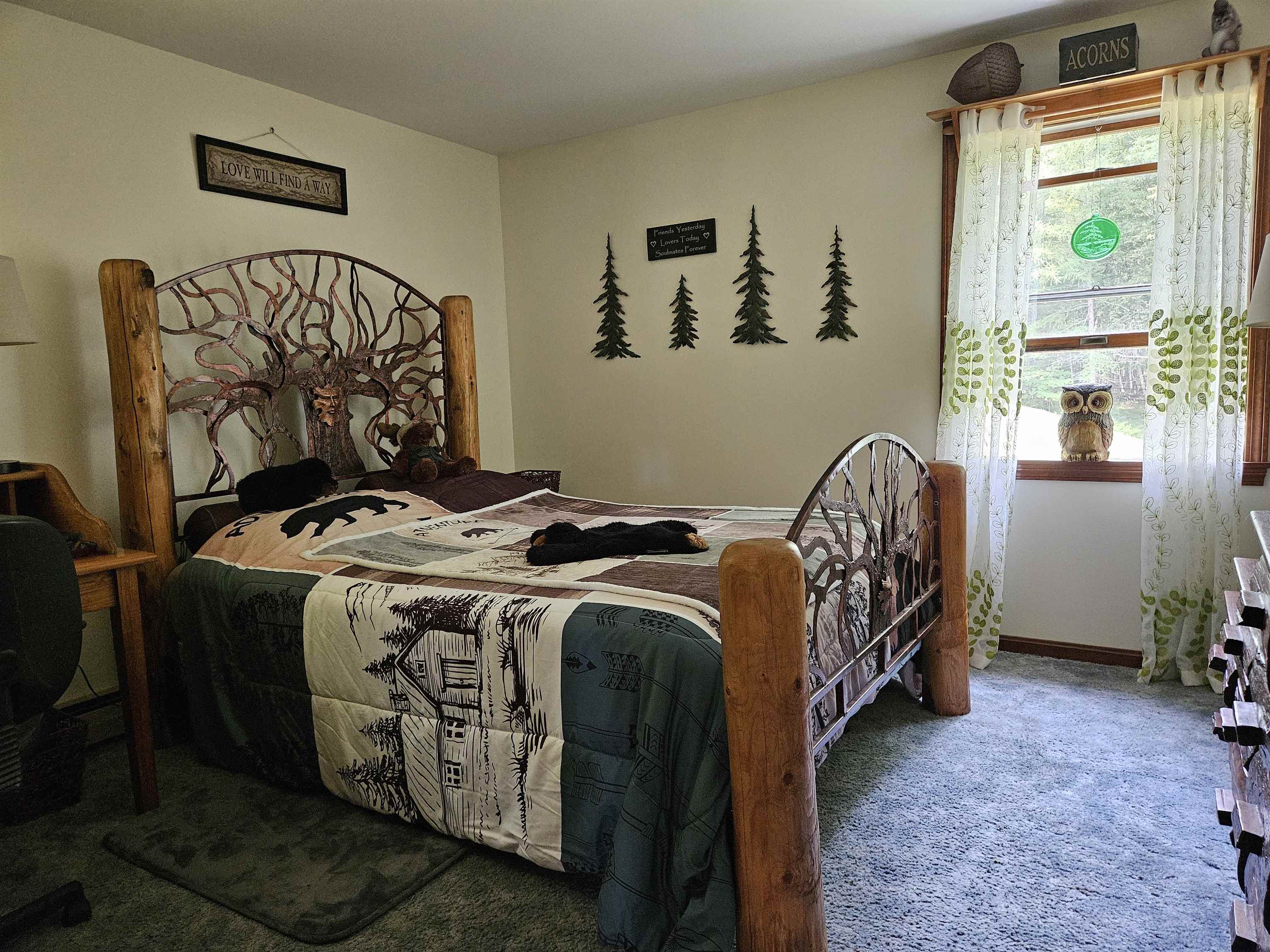 First Floor Primary Bedroom