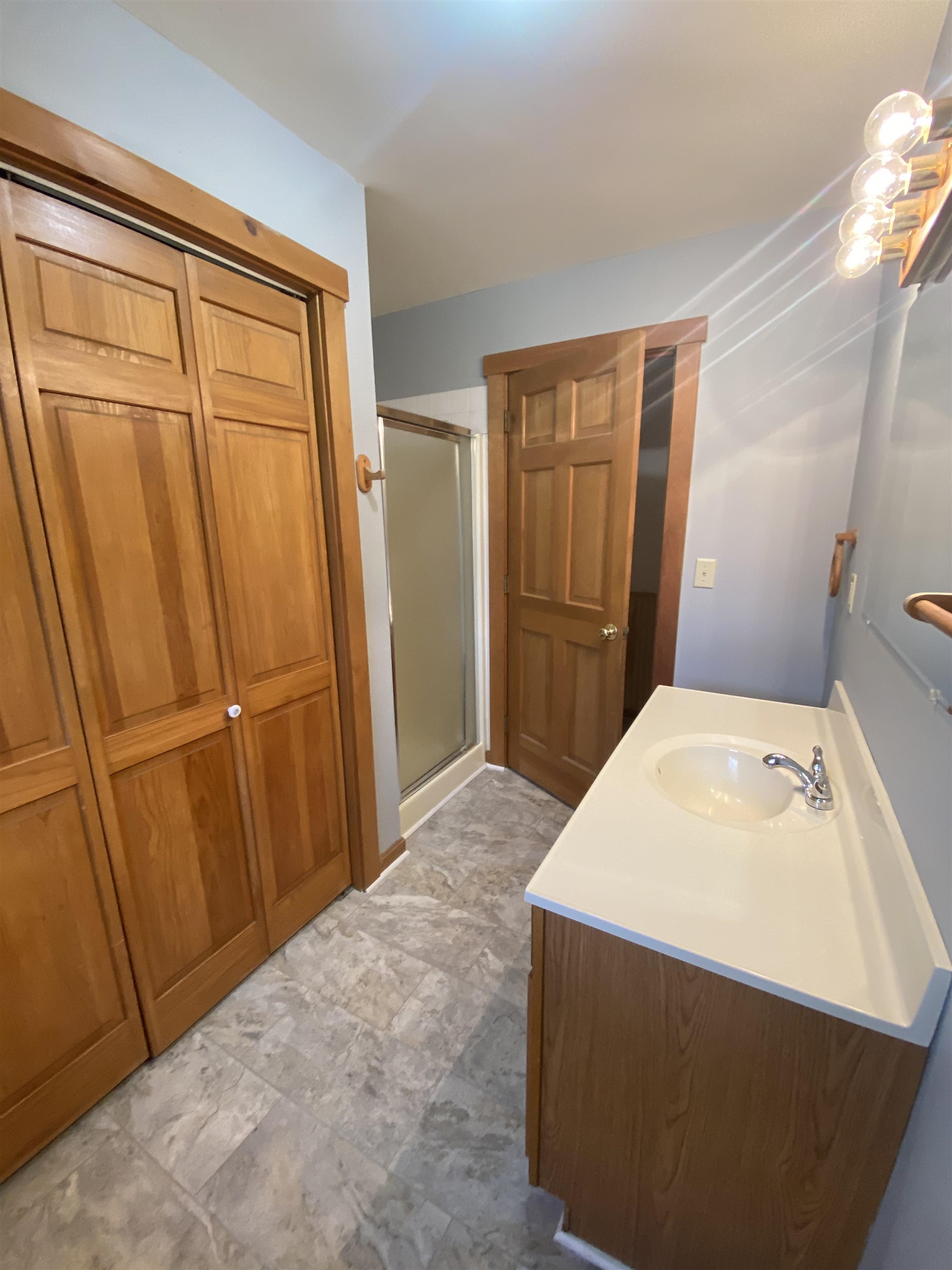 3 Brocklebank Road Tunbridge VT 1.5 Story Single Family Home For Sale