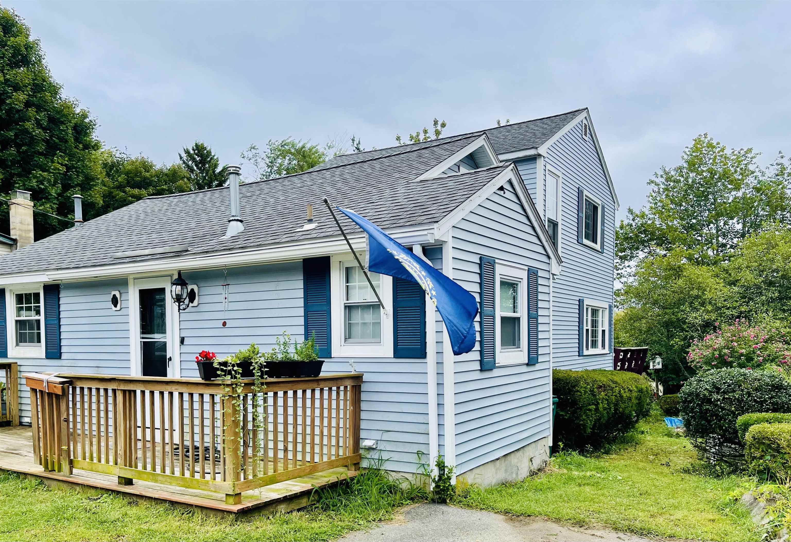 Photo of 27 Glen Road Hampton NH 03842