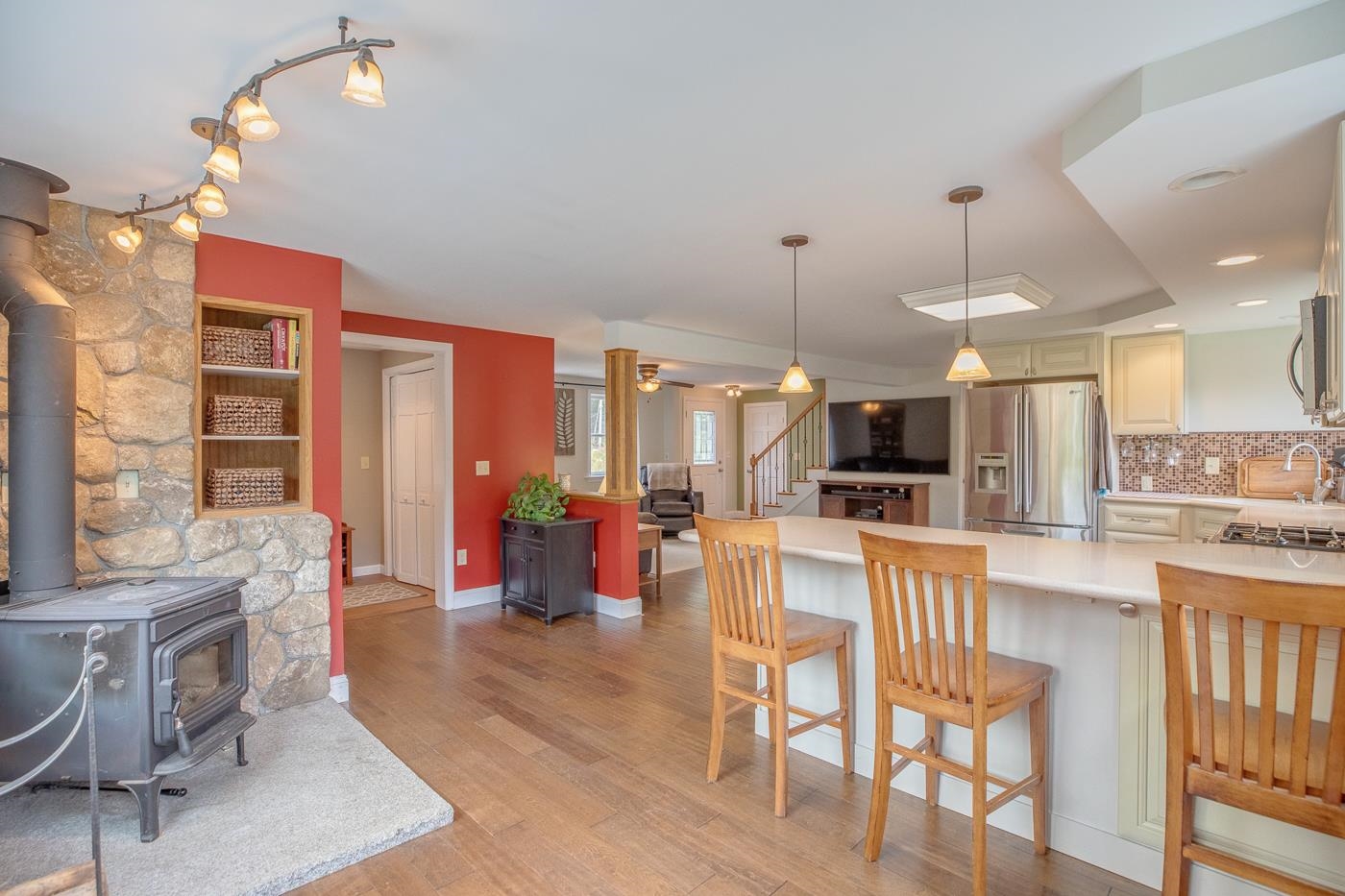 Photo of 56 Country Lane Campton NH 03223