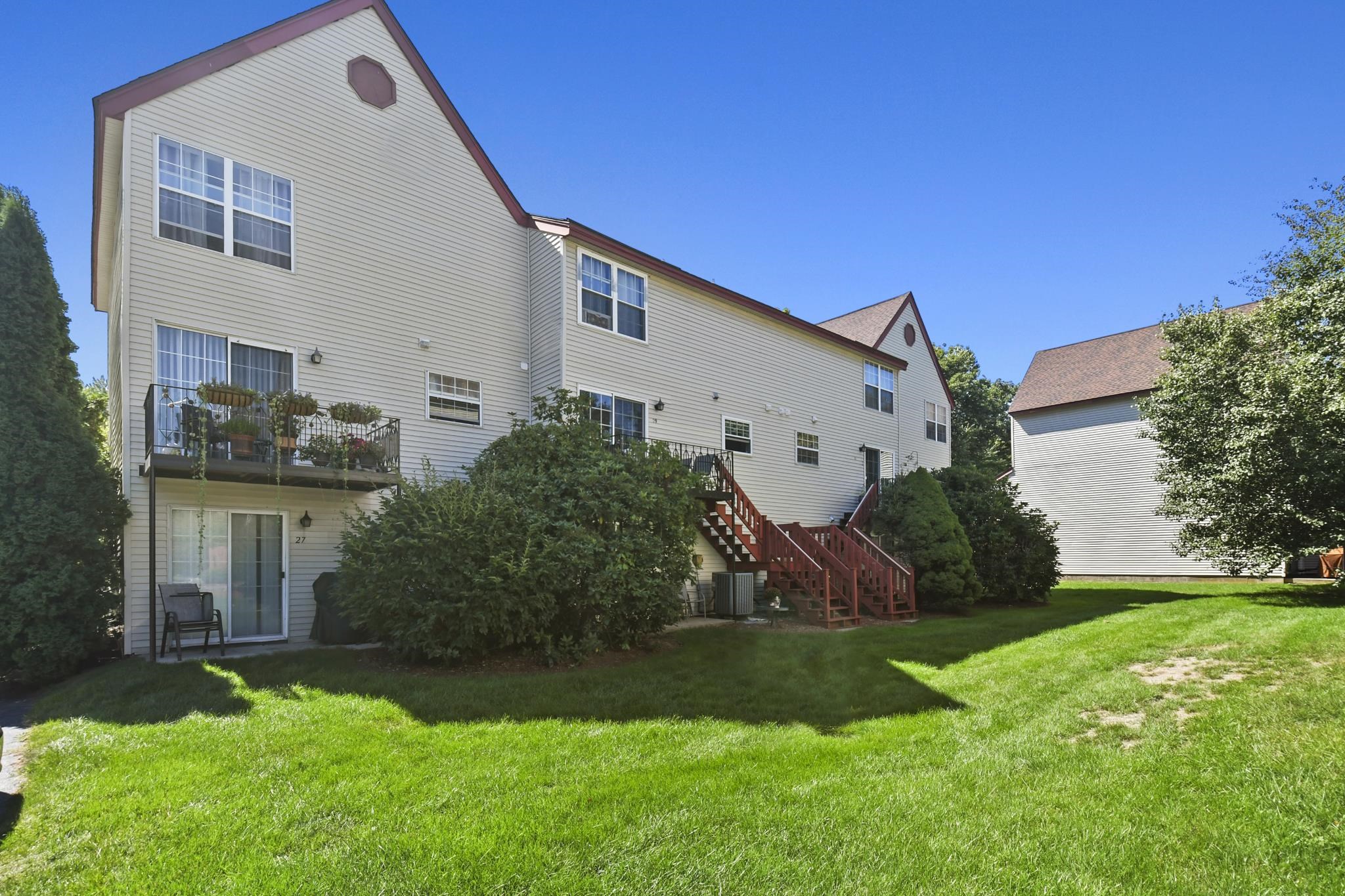 Photo of 29 Arlington Street Merrimack NH 03054