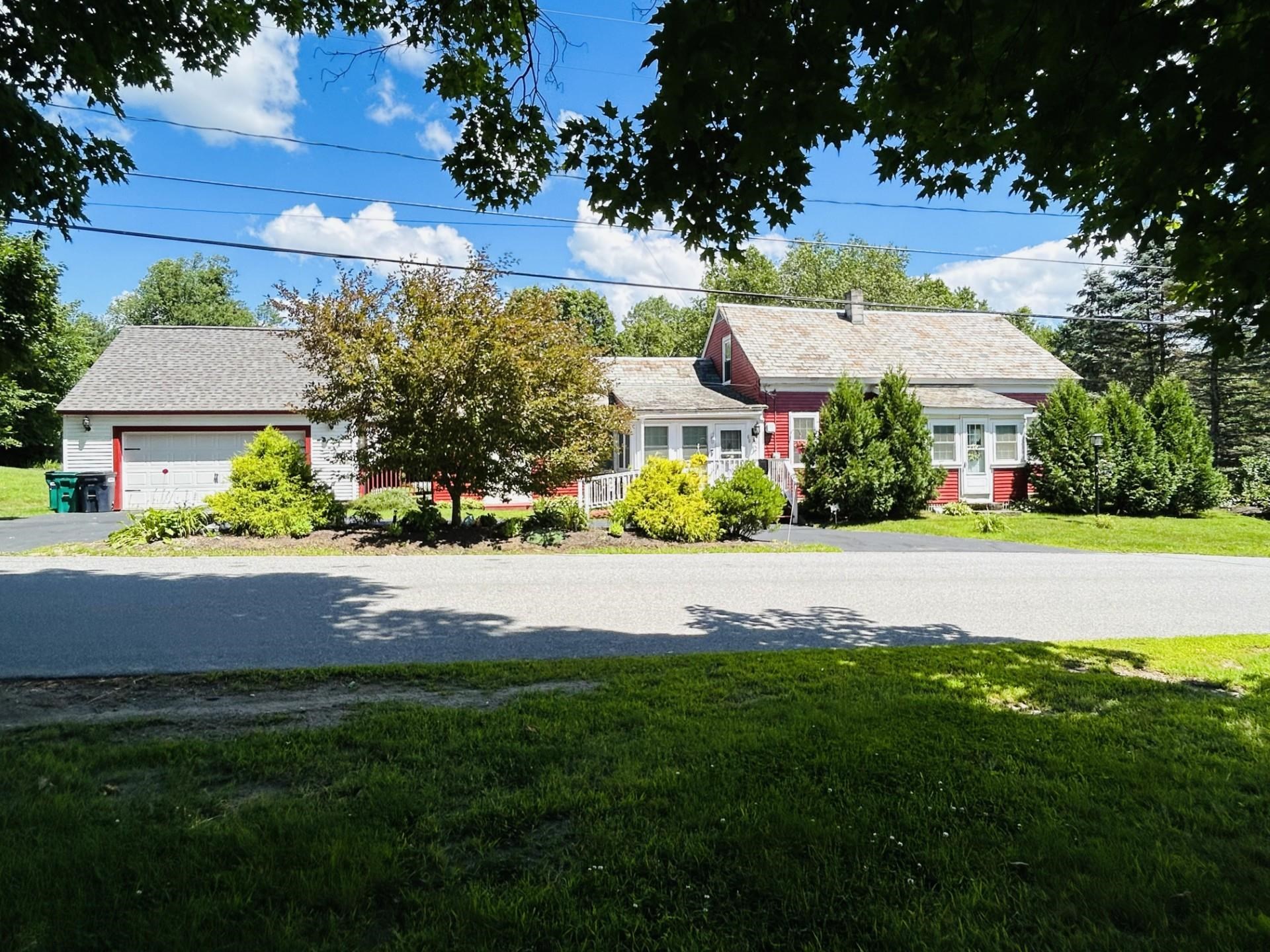 Photo of 80 meetinghouse Road Hinsdale NH 03451