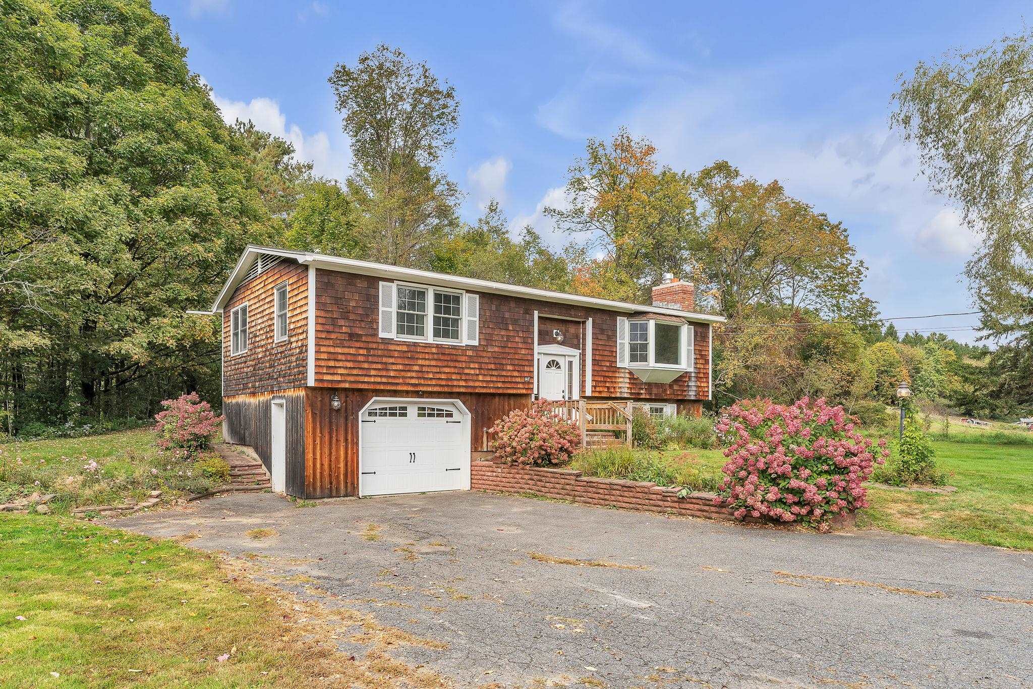 147 Preston Drive Northfield