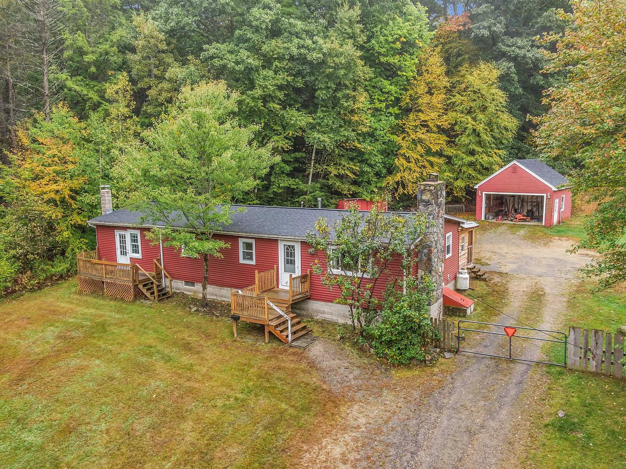 Photo of 83 North River Road Epping NH 03042