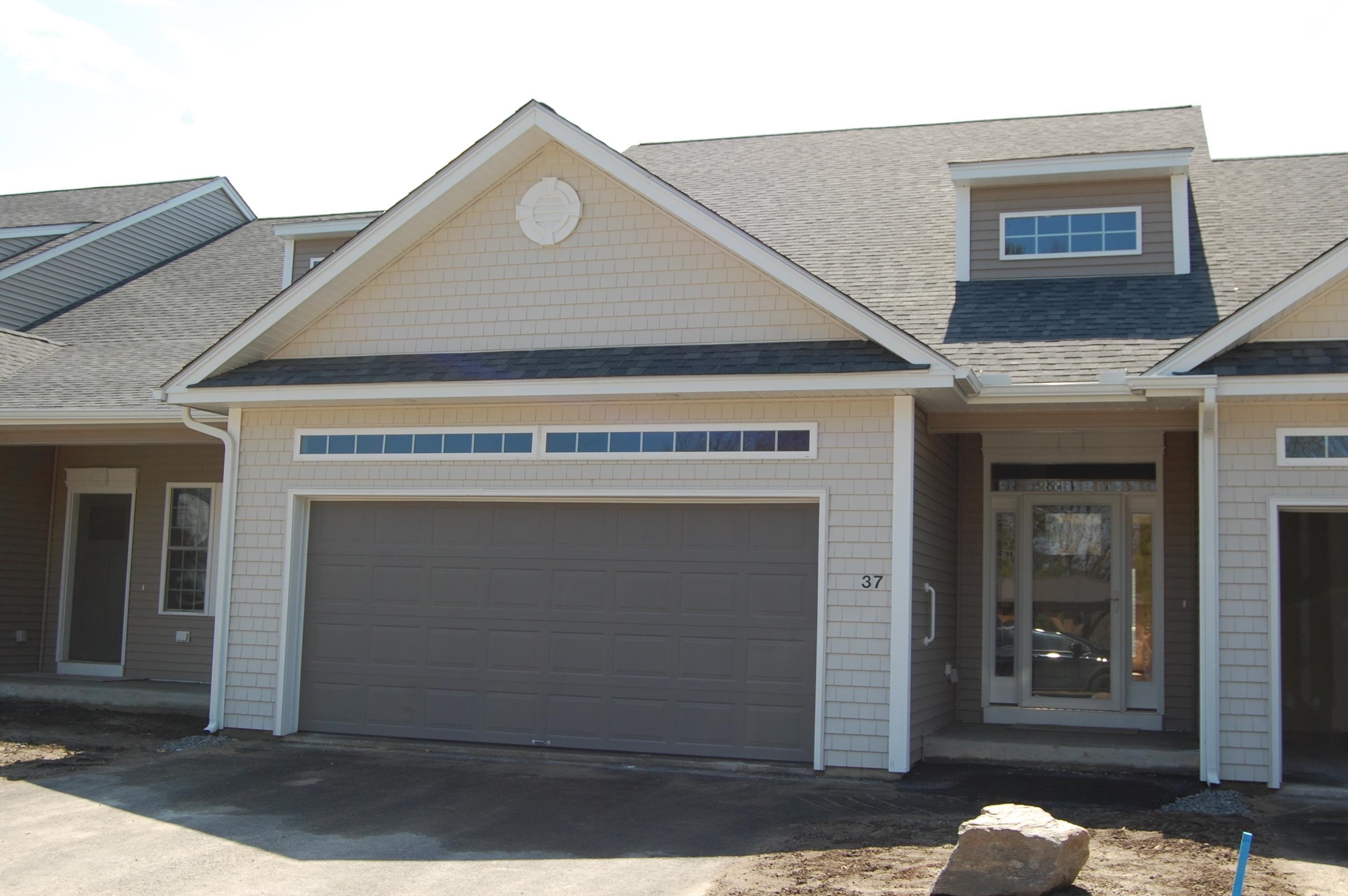 MLS 5017517: 37 Sheffield Way-Unit 7D, Londonderry NH