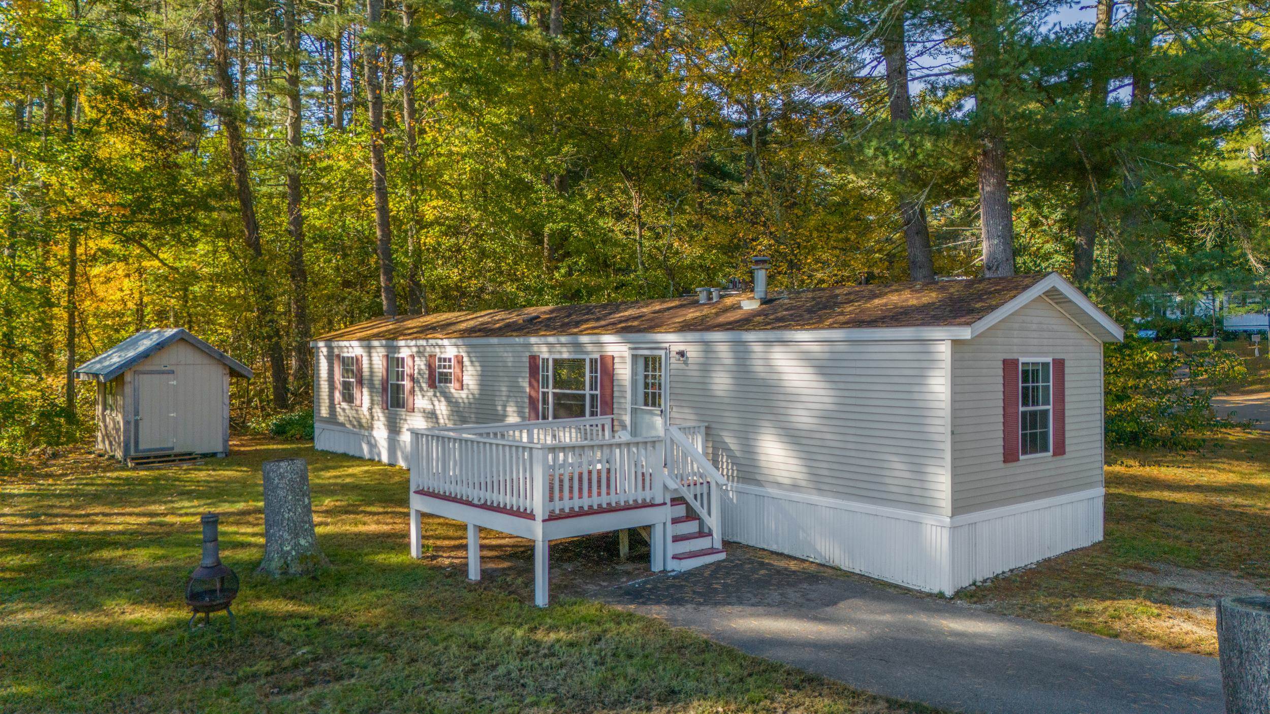Photo of 1A Cimmaron Circle Londonderry NH 03053