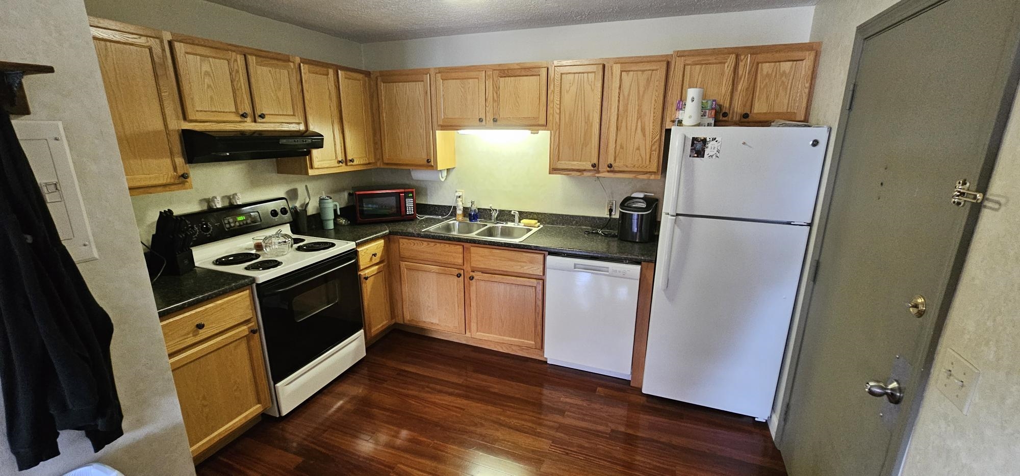 Photo of 34 Dunbarton Road Manchester NH 03102