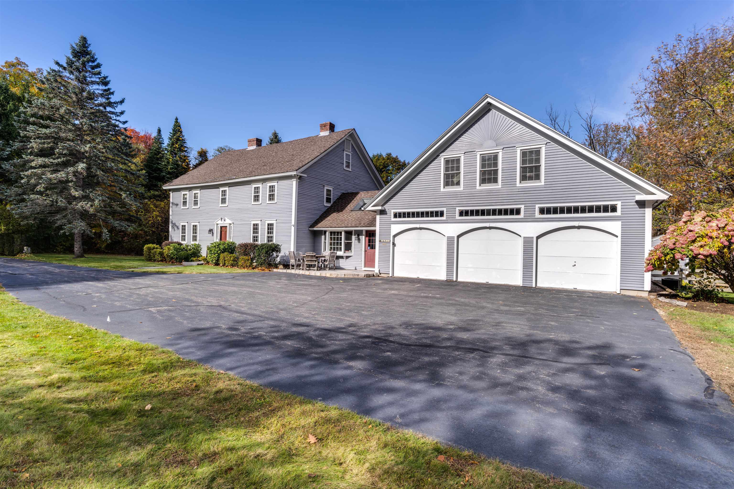 2671 PARADE ROAD, LACONIA, NH 03246 Historic & Distinctive Properties