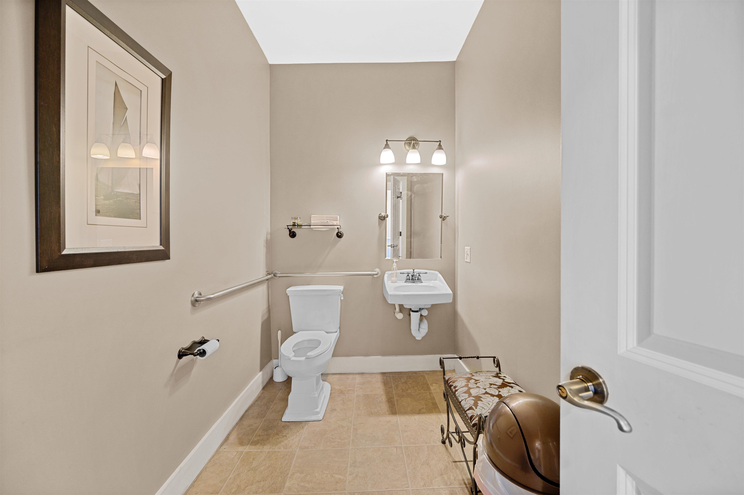 Shared 1/2 Bath off of Main Entry Foyer