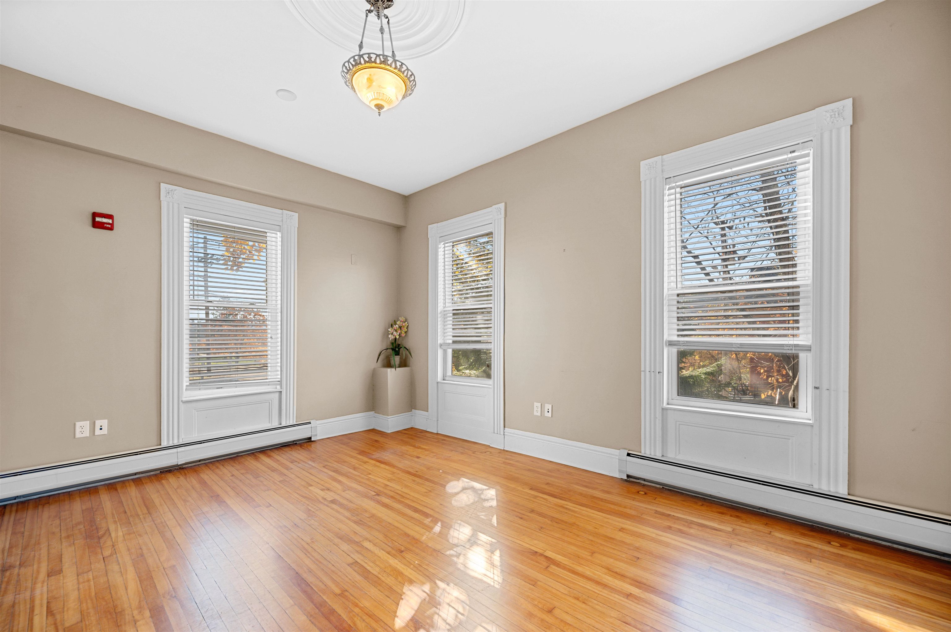 Suite 2, First Floor (Vacant) - Office