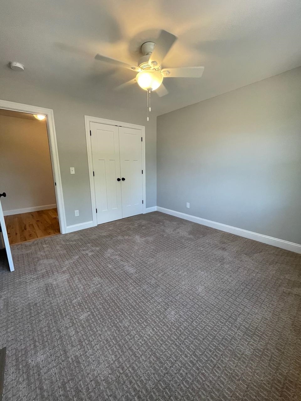 Photo 16 of 22