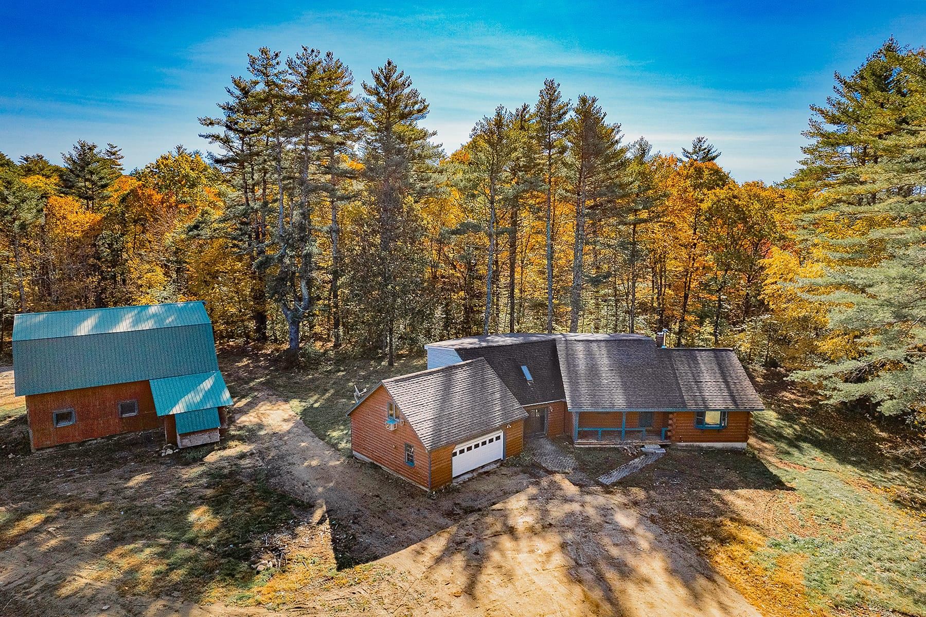 MLS 5020744: 129 McDaniel Shore Drive, Barrington NH
