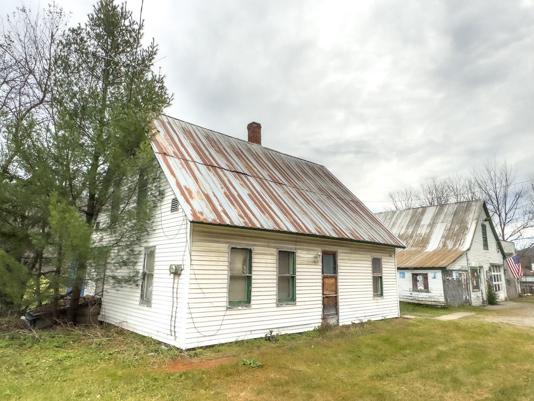 1055 VT 100 Route Hancock