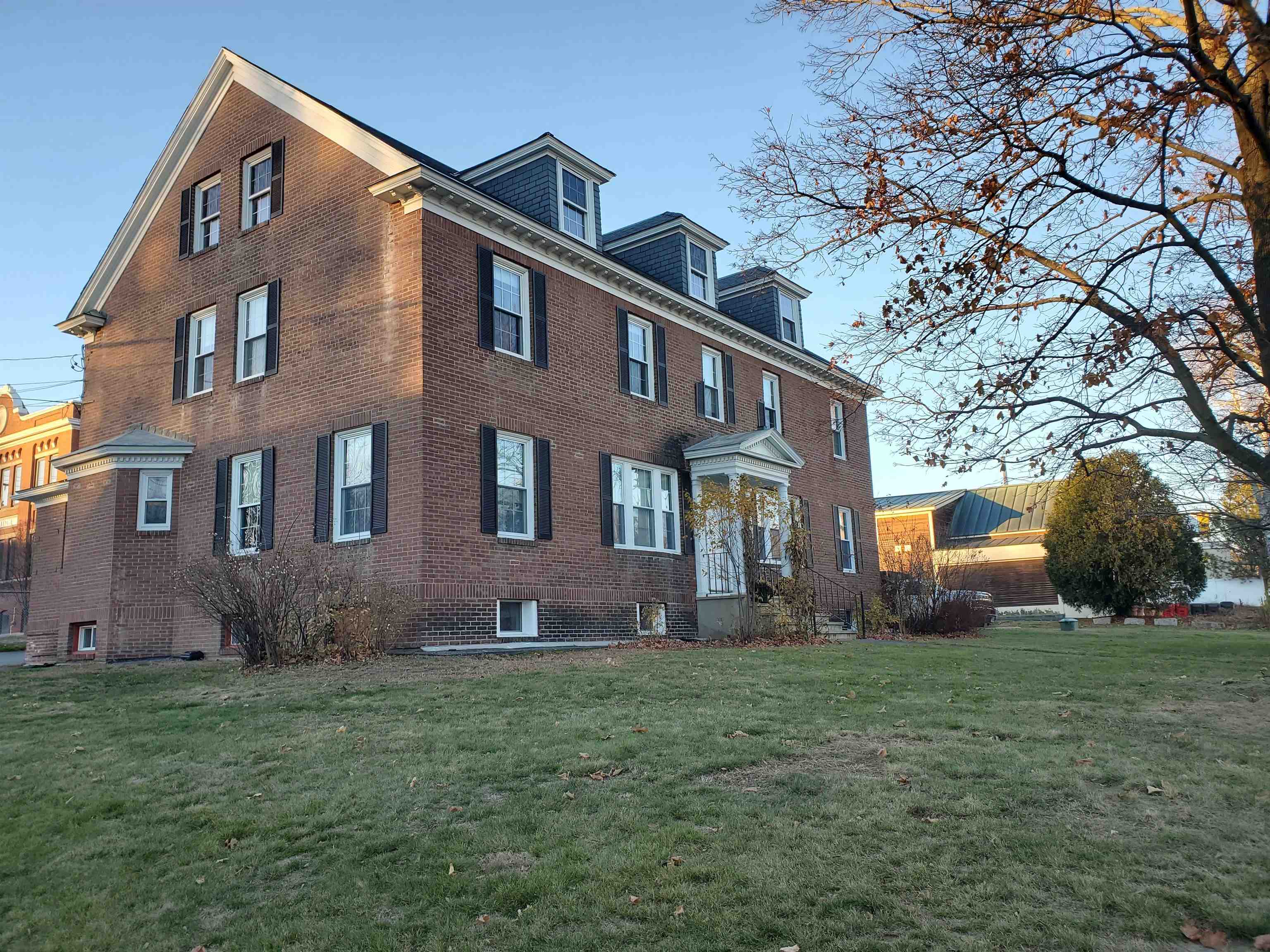 Lebanon NH Commercial Lease for sale