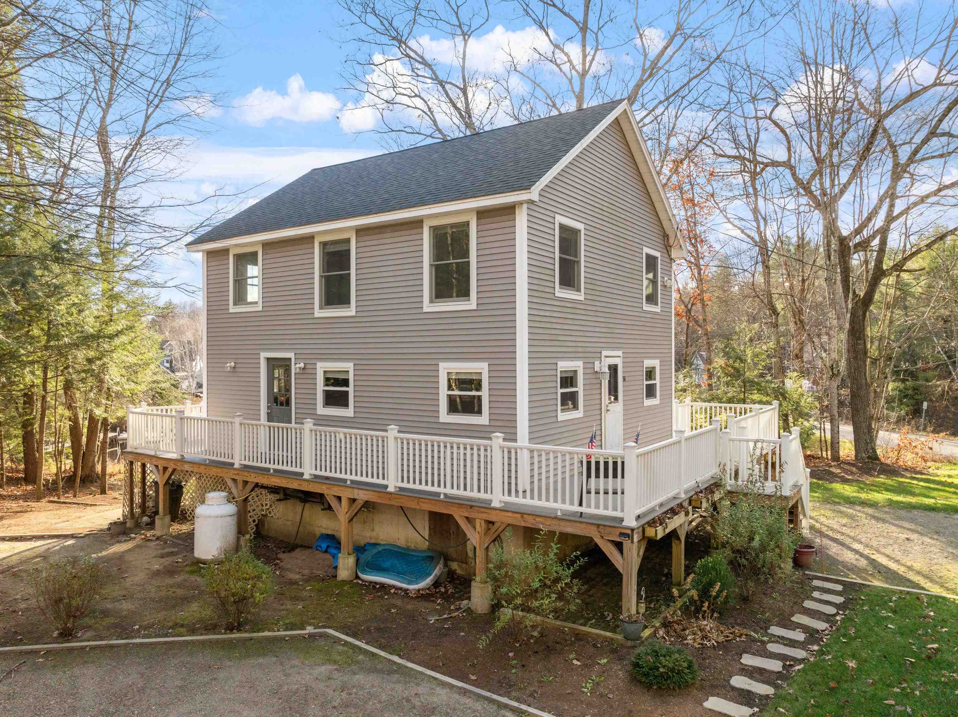 MLS 5022342: 51 Sunrise Drive, Moultonborough NH