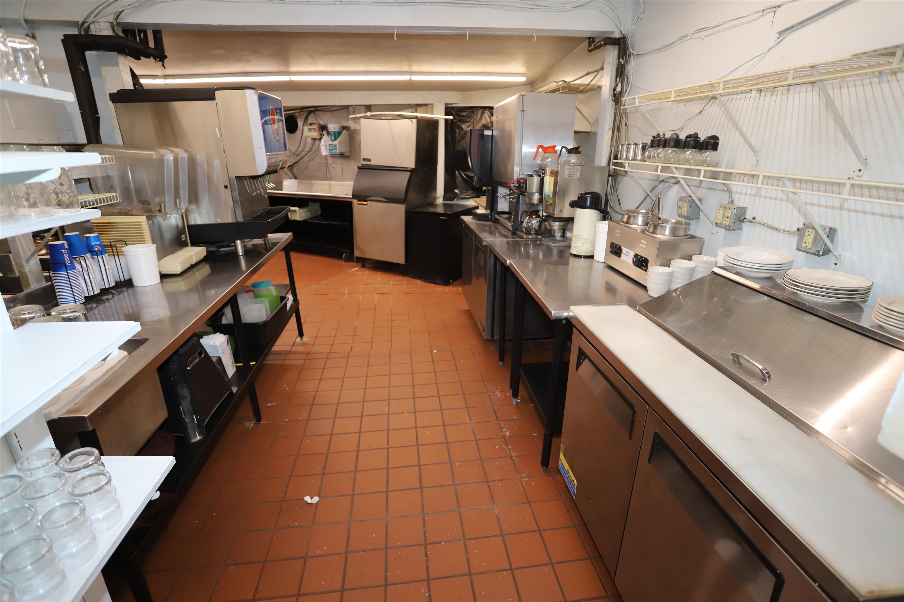 Large BOH Area and Expansive Kitchen