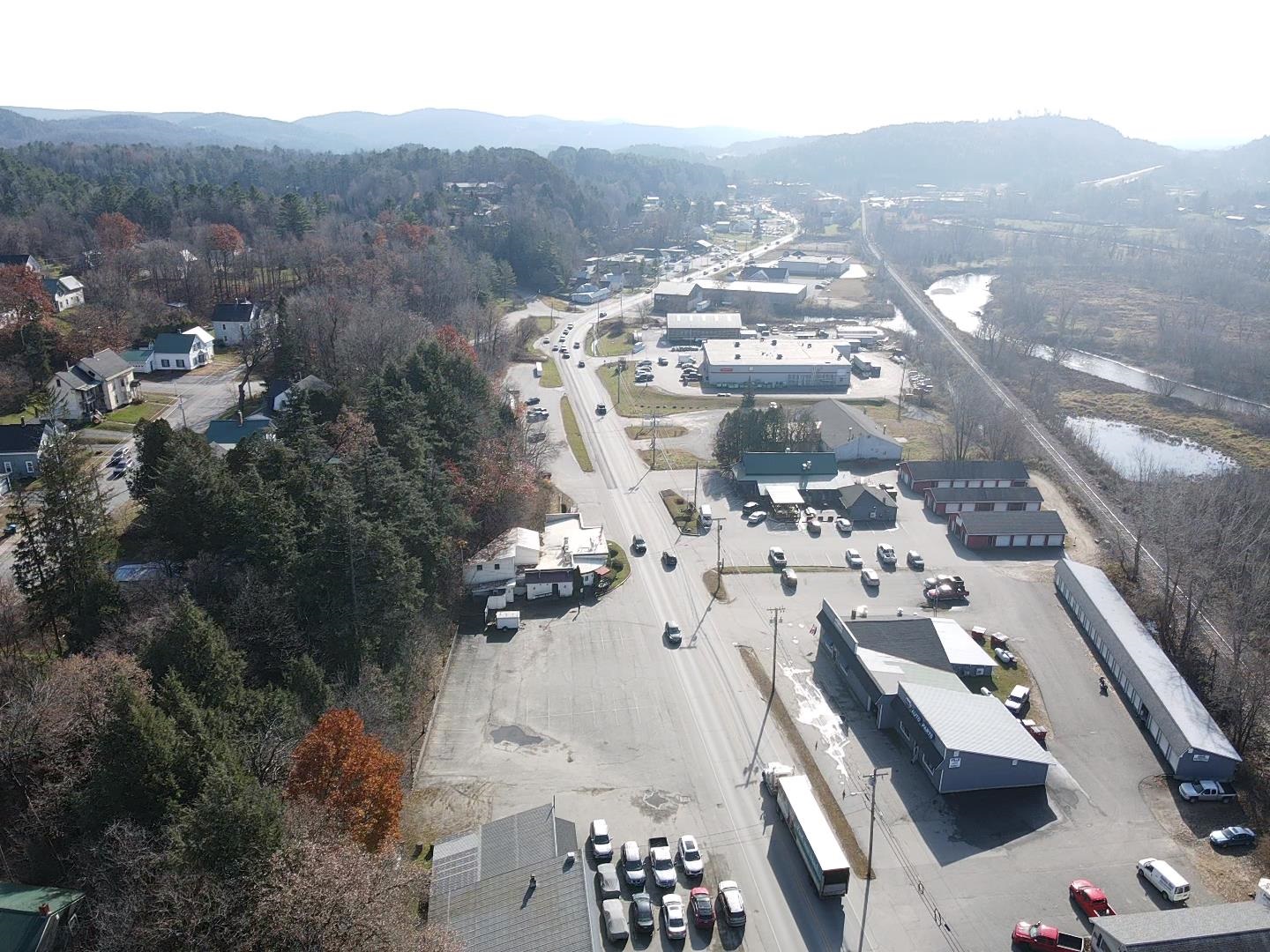 High Traffic Counts - Busy US Route 5