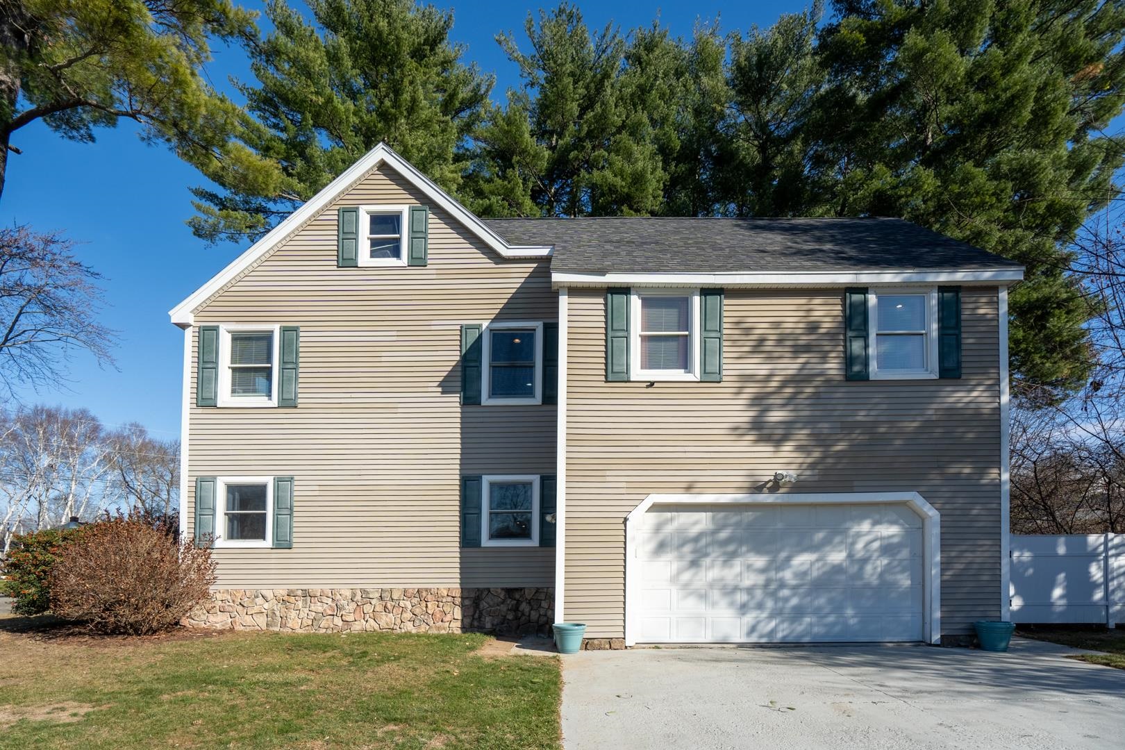 2 Car Attached Garage