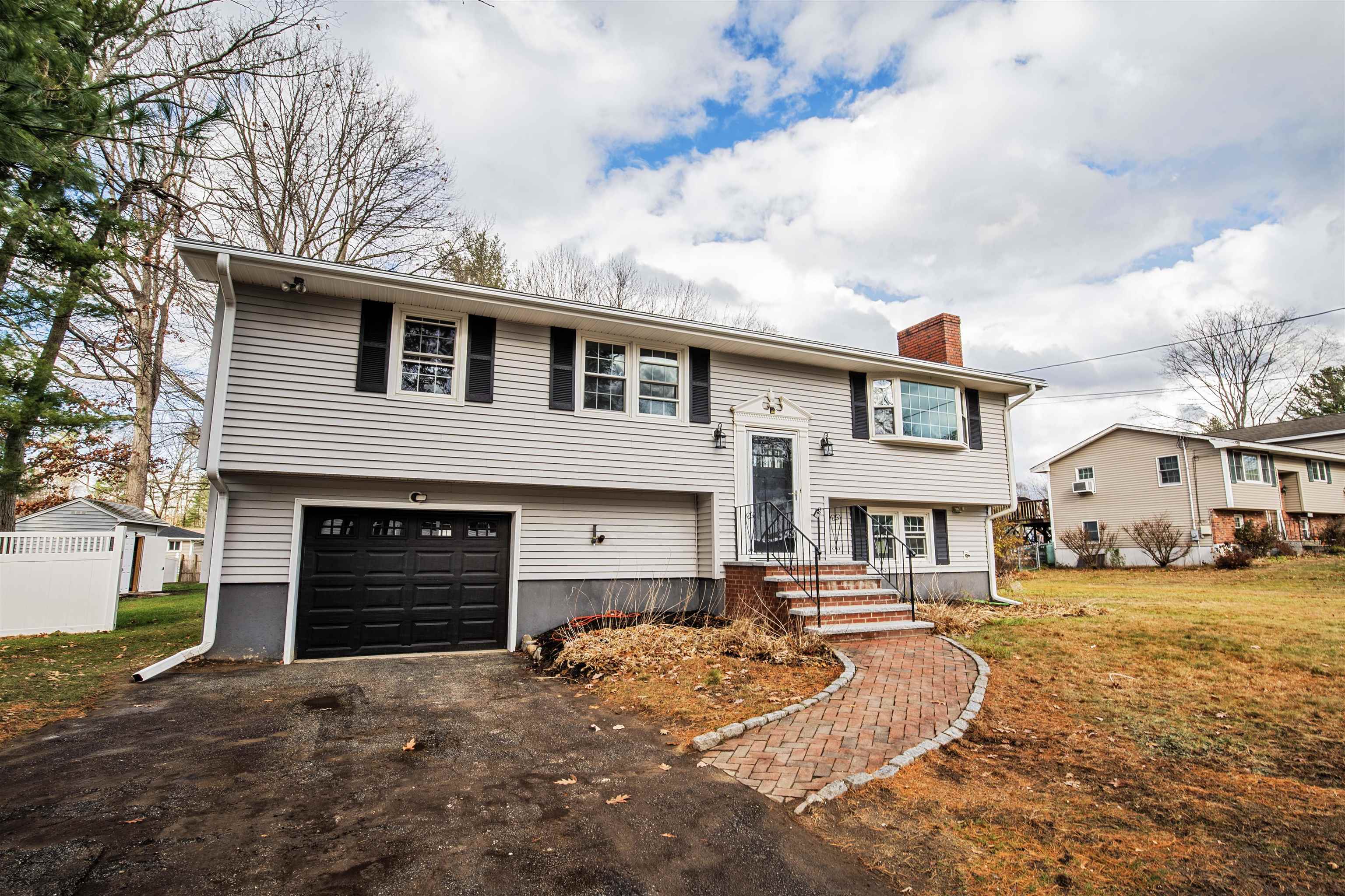 Photo of 18 Hickory Lane Salem NH 03079